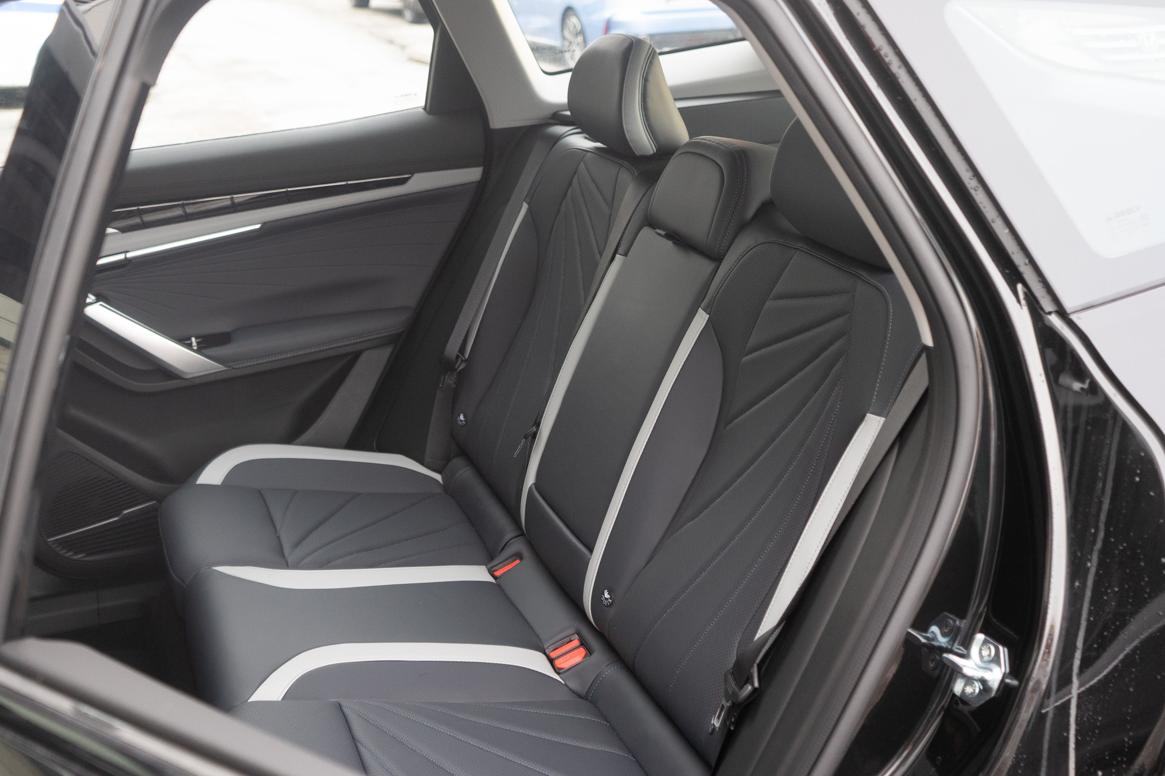 Geely ATLAS Flagship Sport