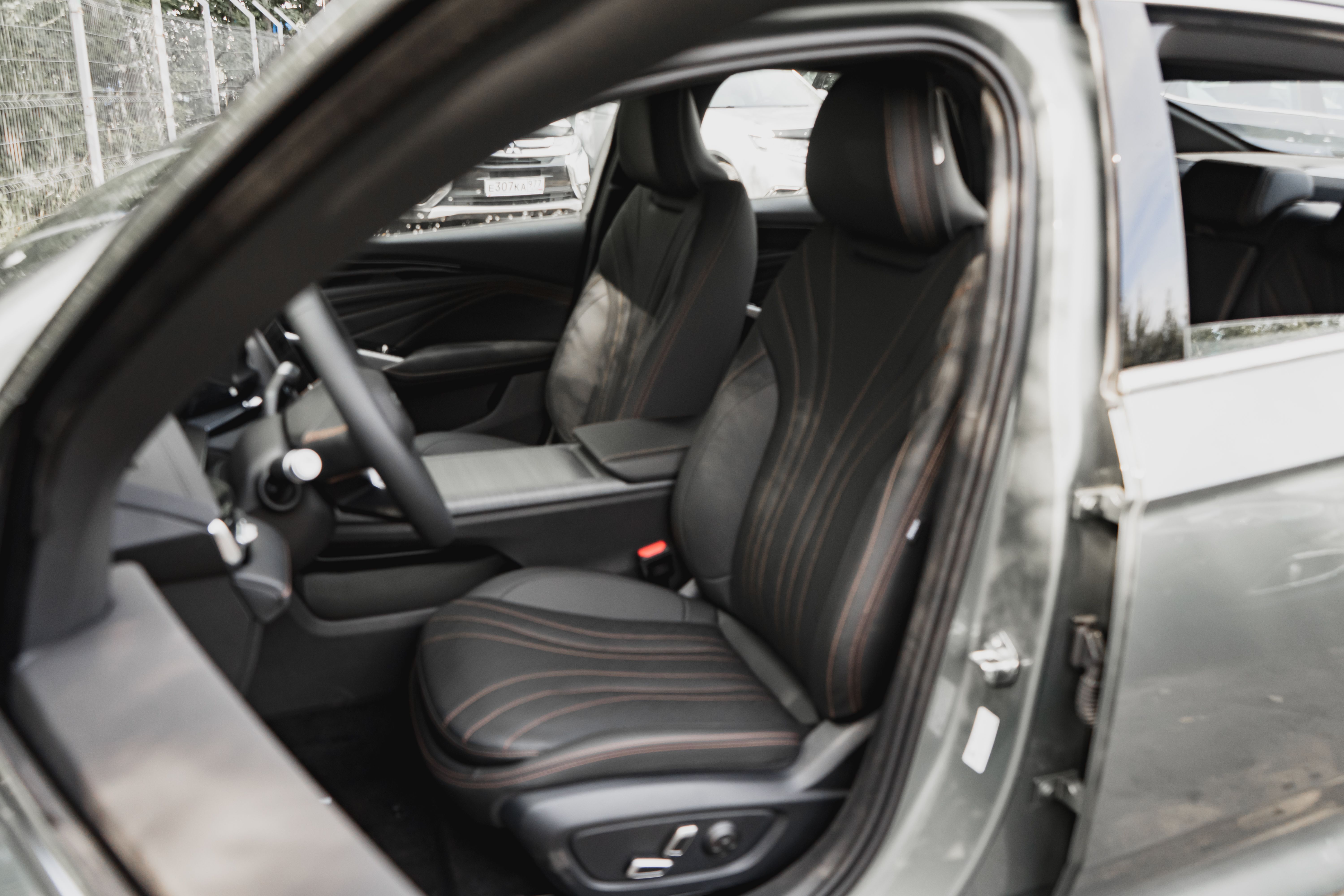 Geely Preface Flagship
