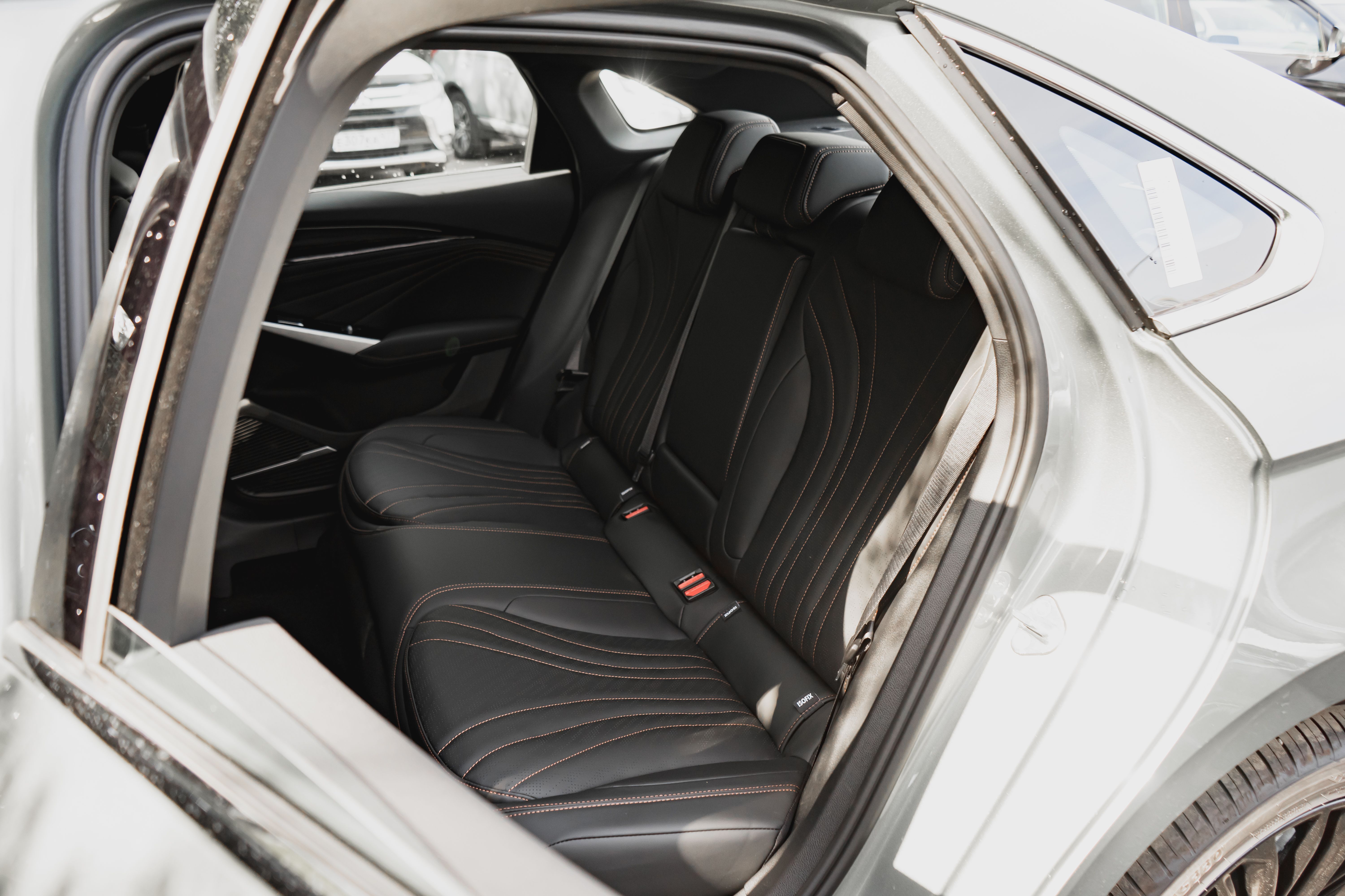 Geely Preface Flagship