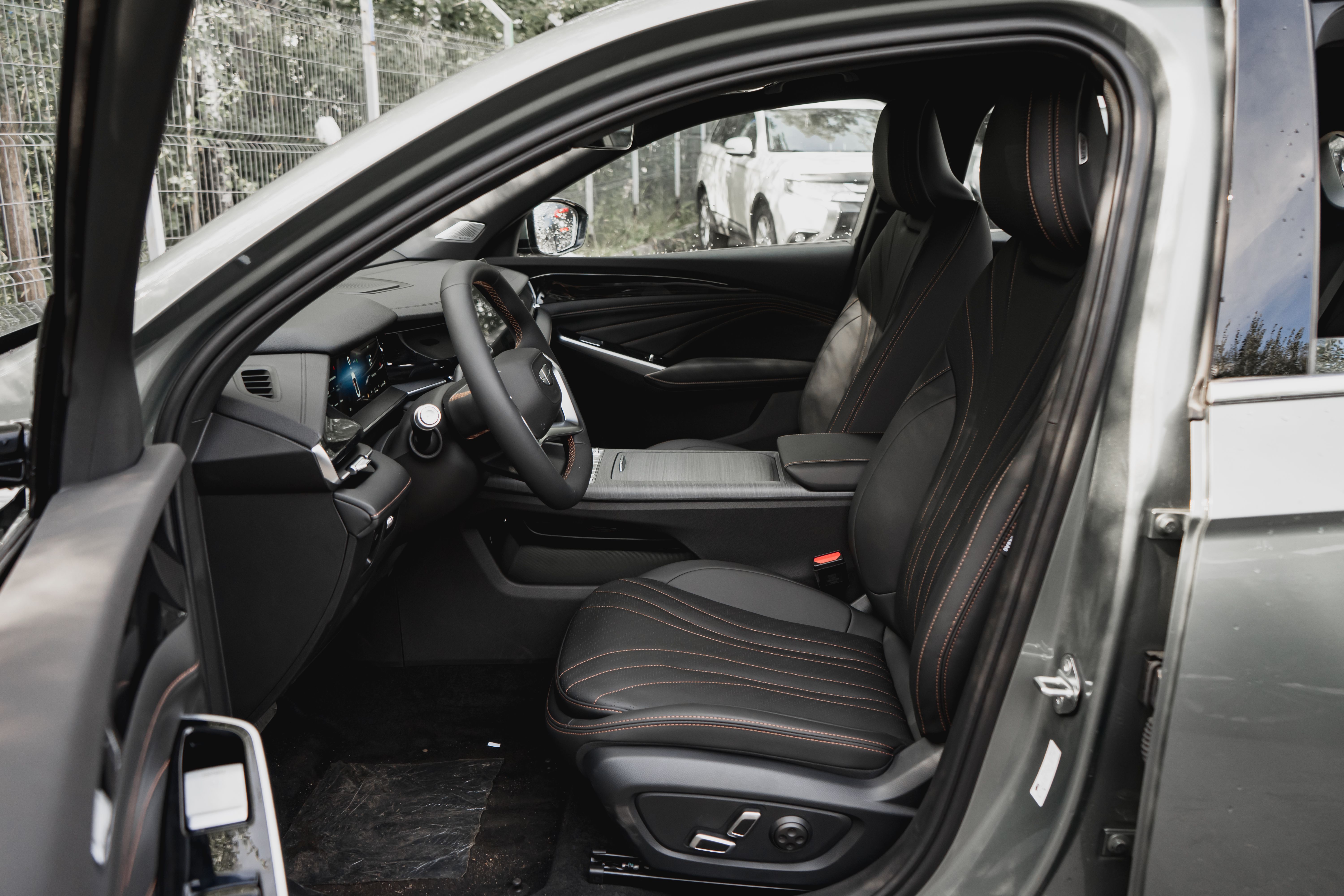 Geely Preface Flagship