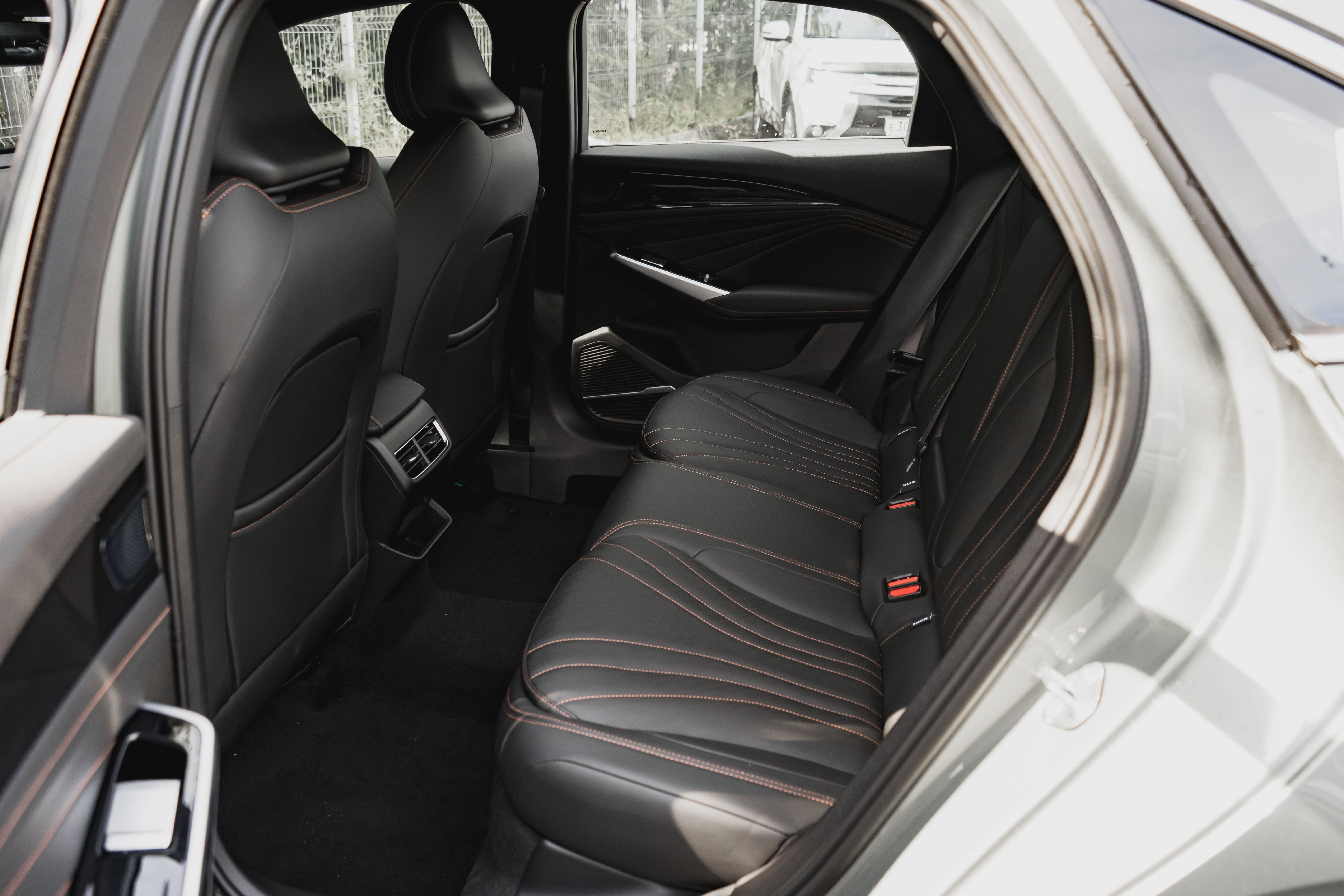 Geely Preface Flagship