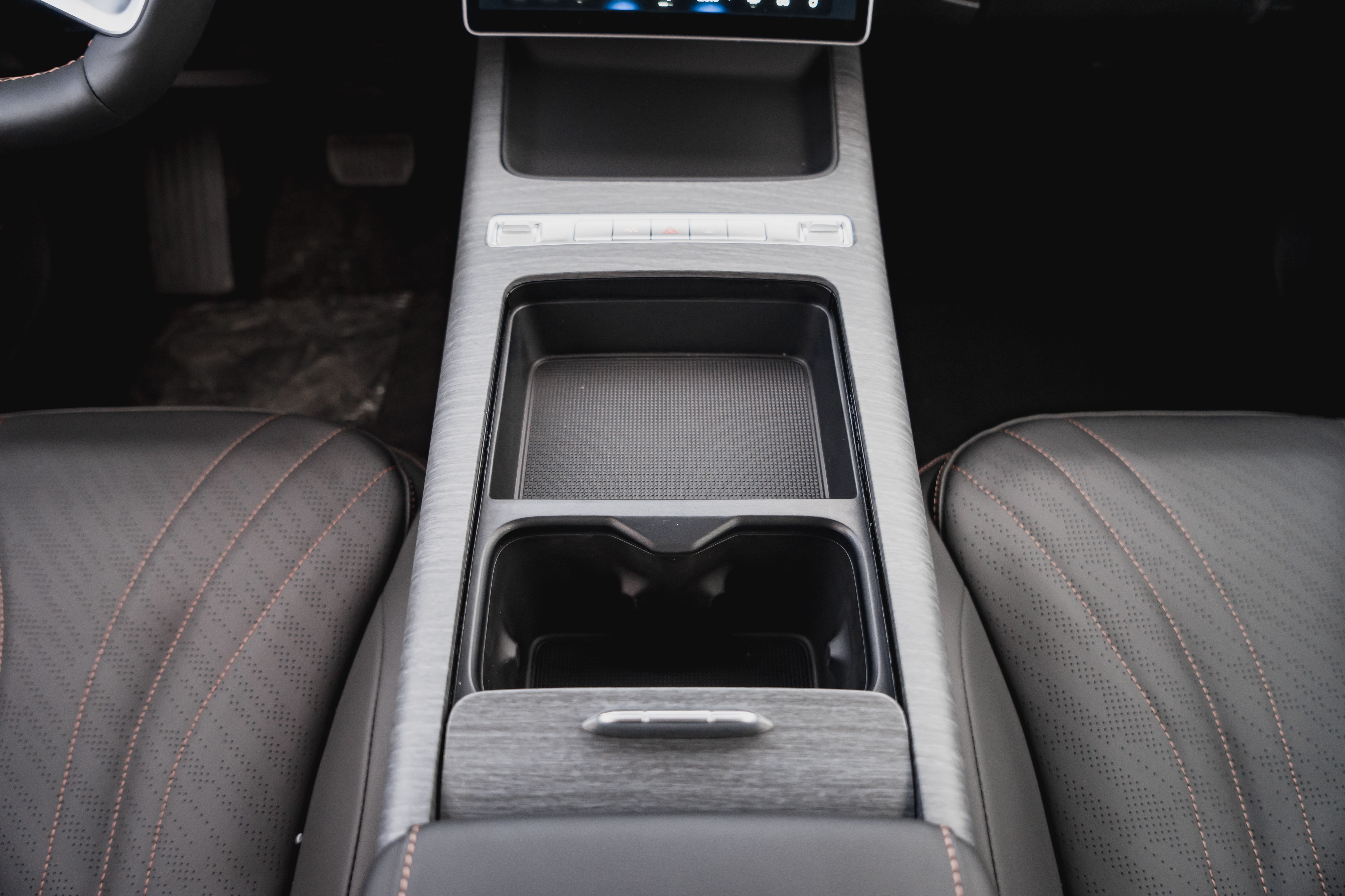 Geely Preface Flagship