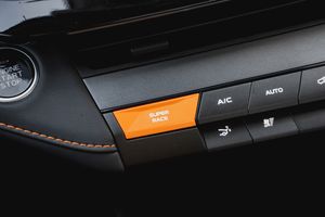 Changan UNI-V 2023 года, 0 км - вид 24