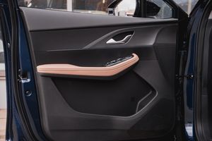 Omoda C5 2024 года, 0 км - вид 13