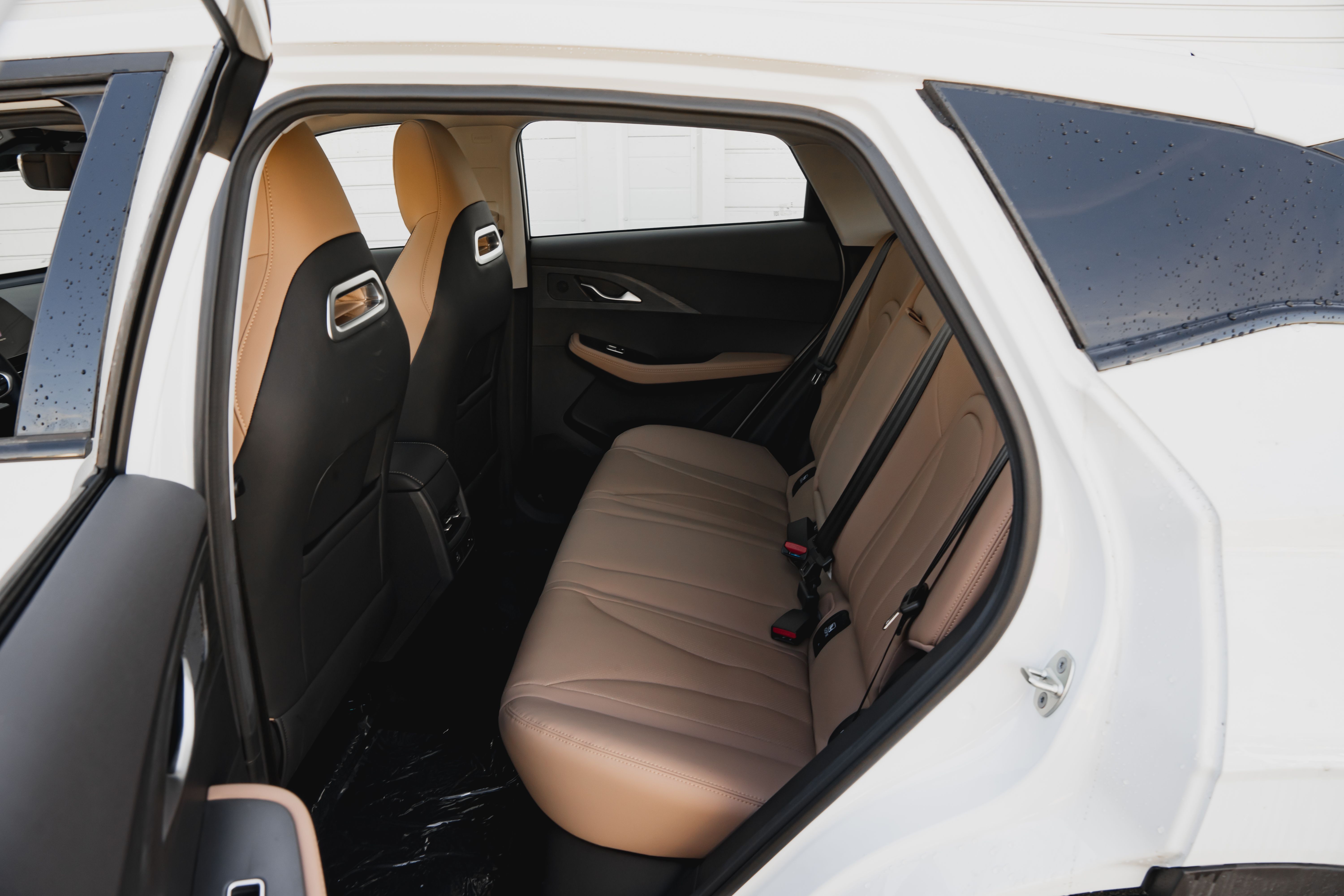 Omoda C5 2024 года, 0 км - вид 36