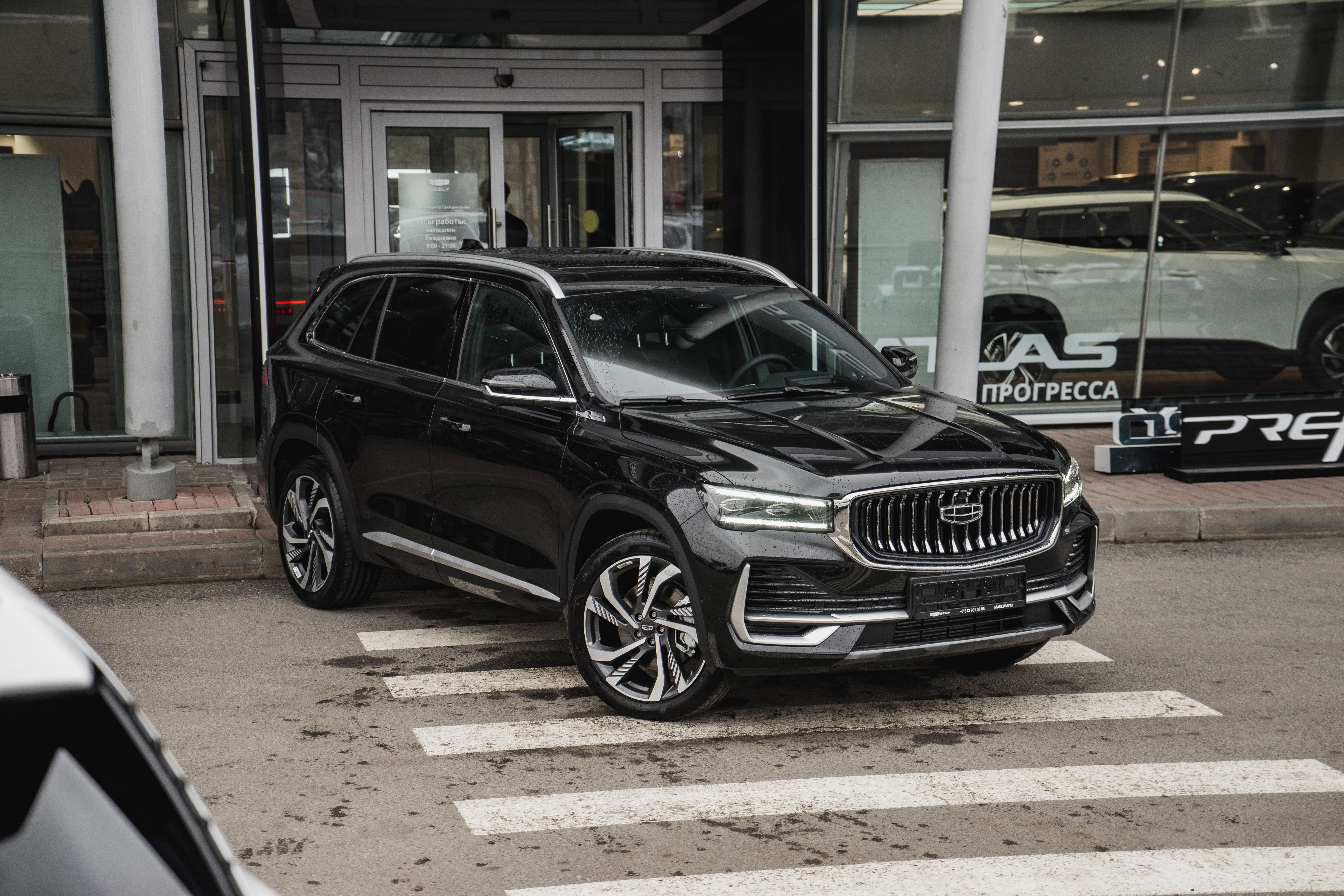 Geely MONJARO Flagship