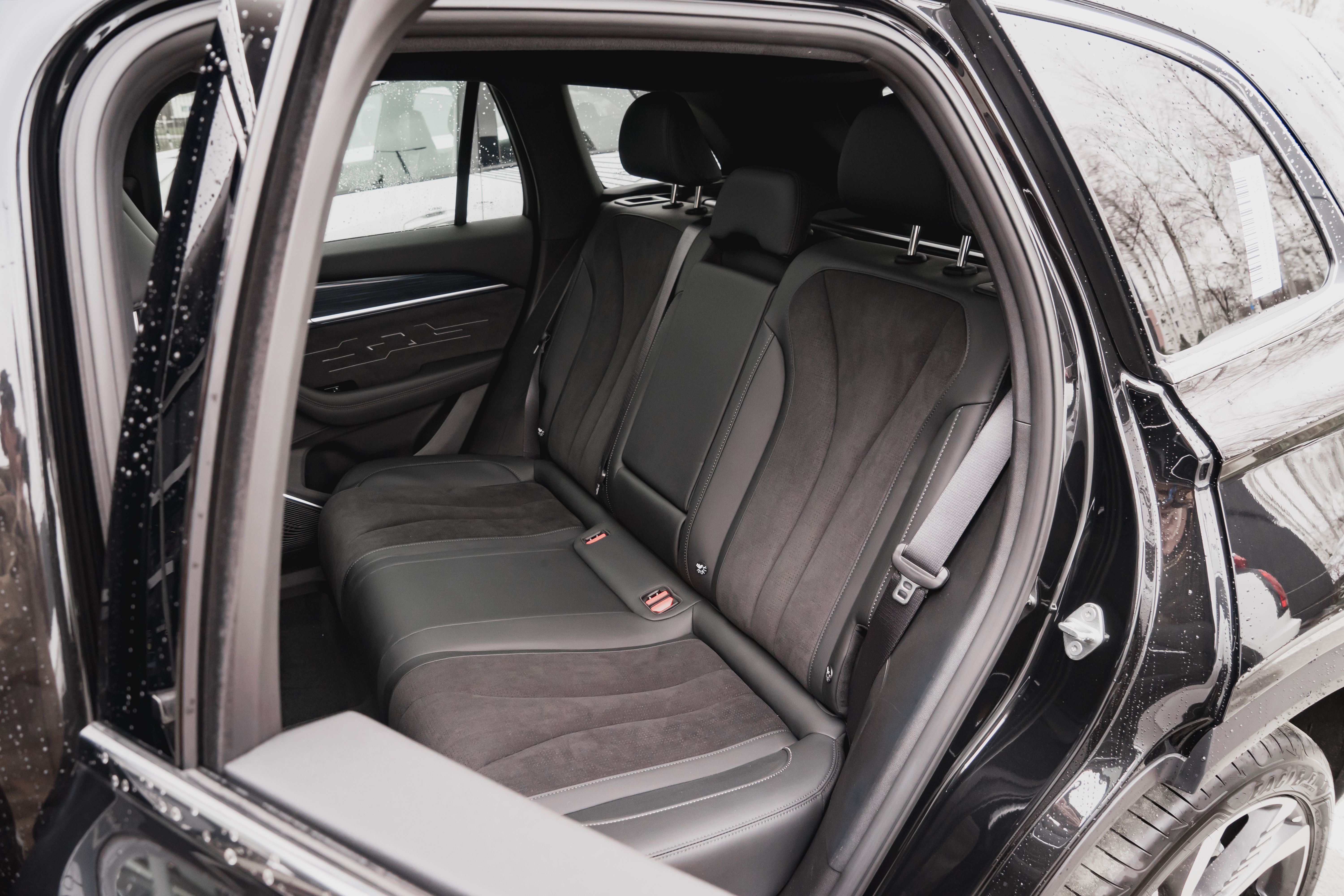 Geely MONJARO Flagship