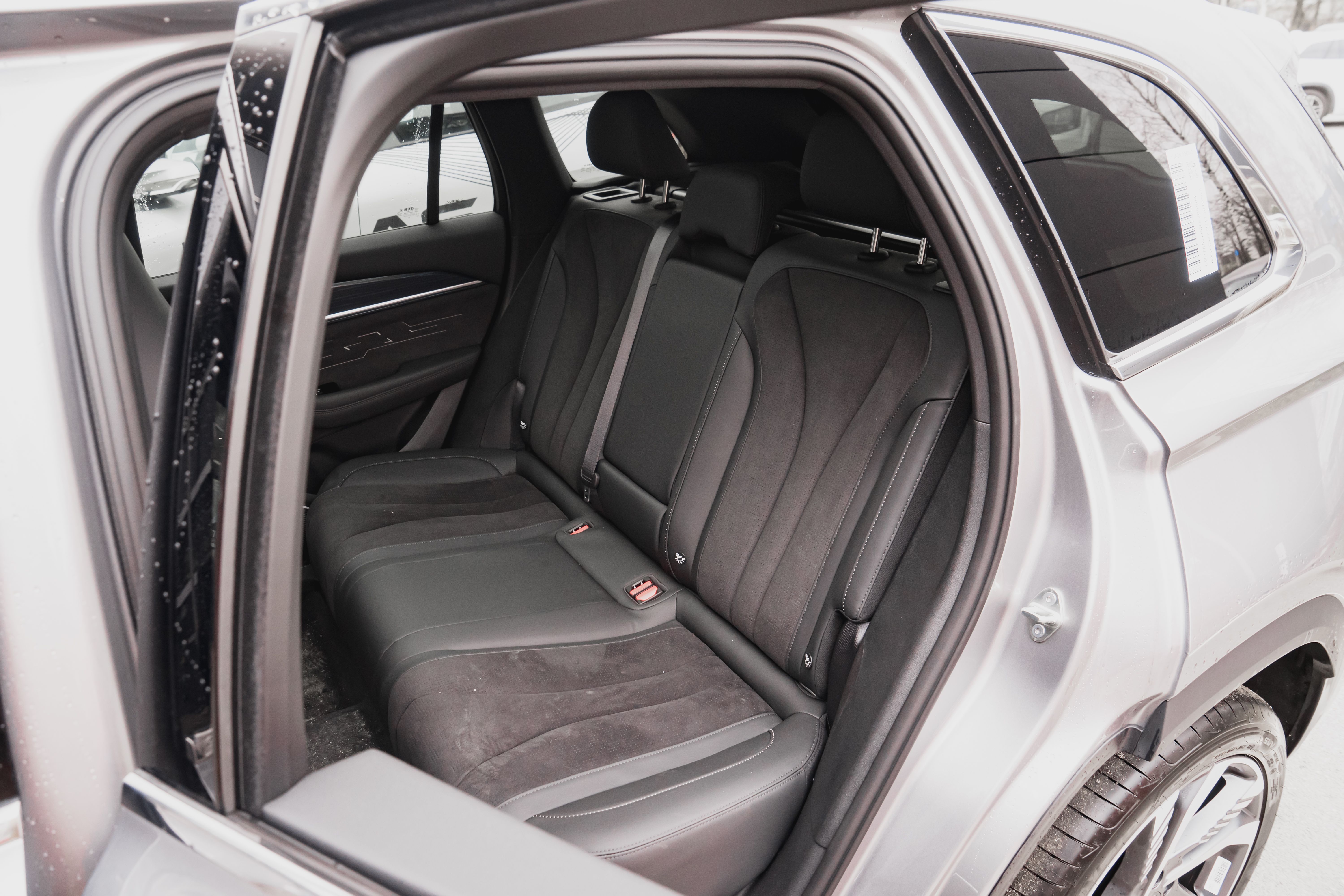 Geely MONJARO Flagship