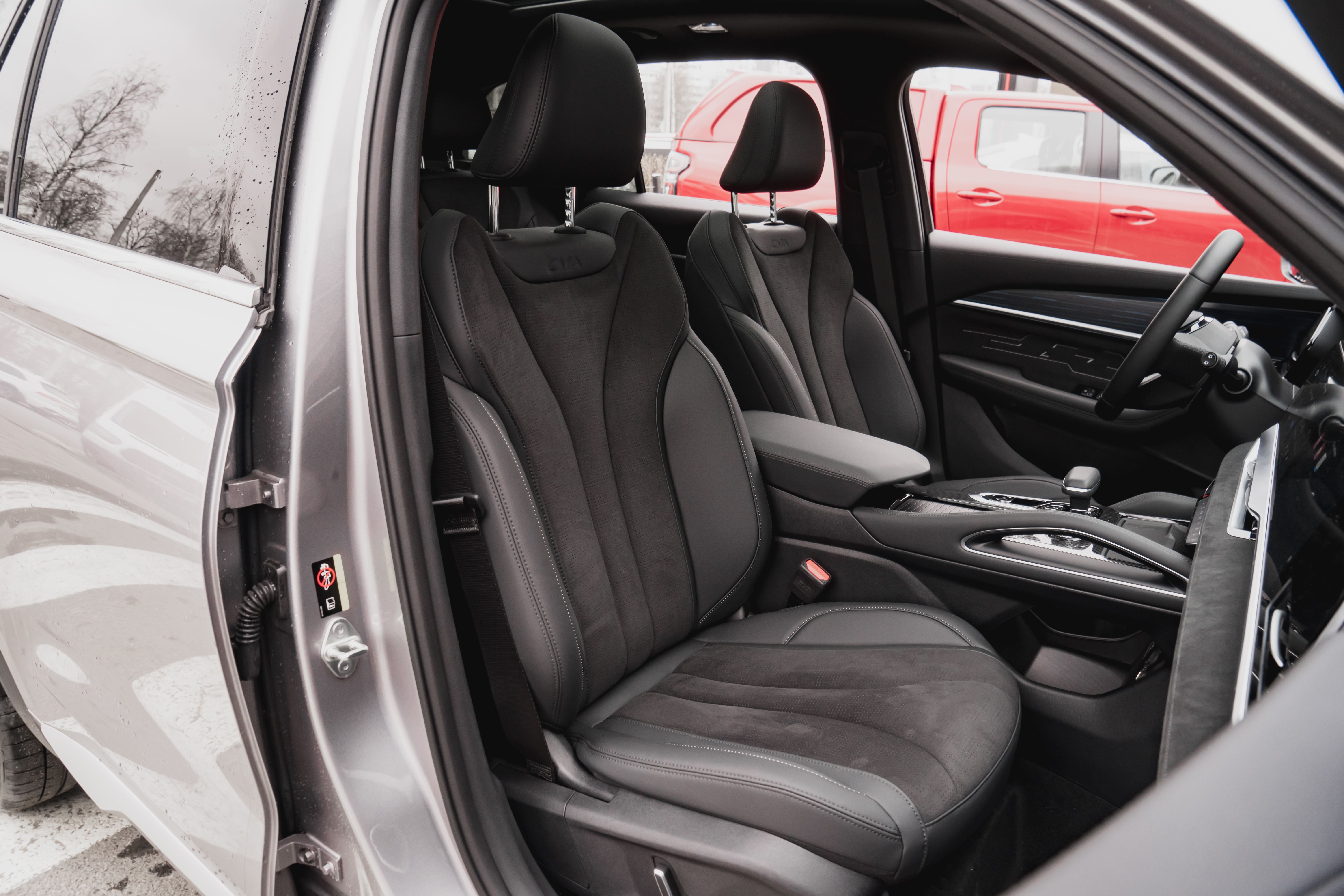 Geely MONJARO Flagship