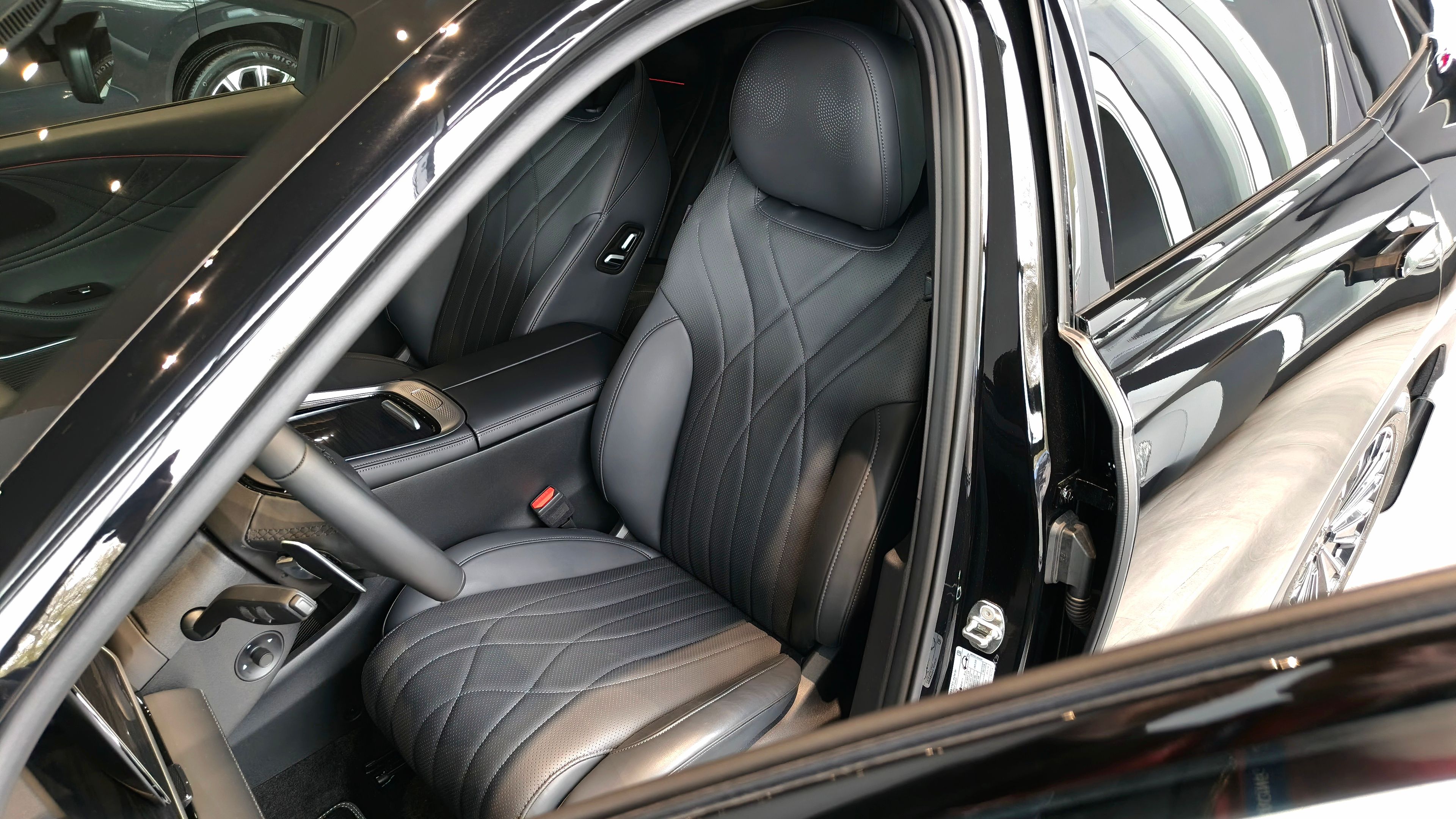 Exeed RX 2024 года, 0 км - вид 7