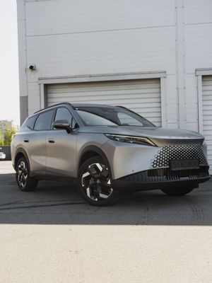 Omoda C7 Supreme 1.6T DCT 4WD