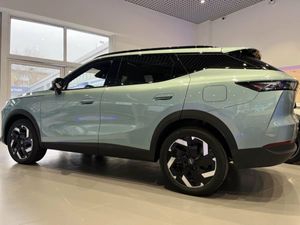 Omoda C7 Supreme 1.6T DCT 4WD