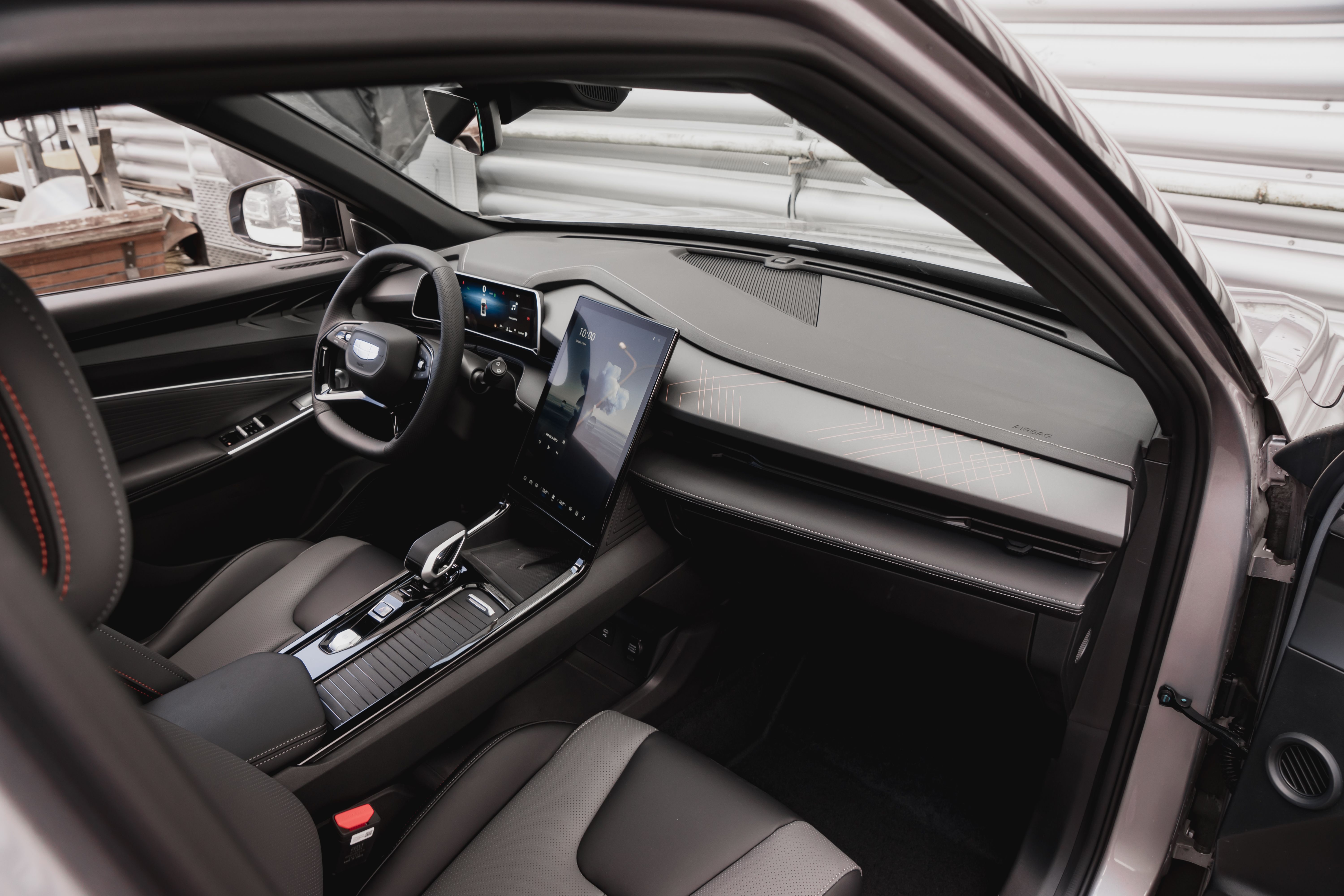 Geely Cityray Luxury