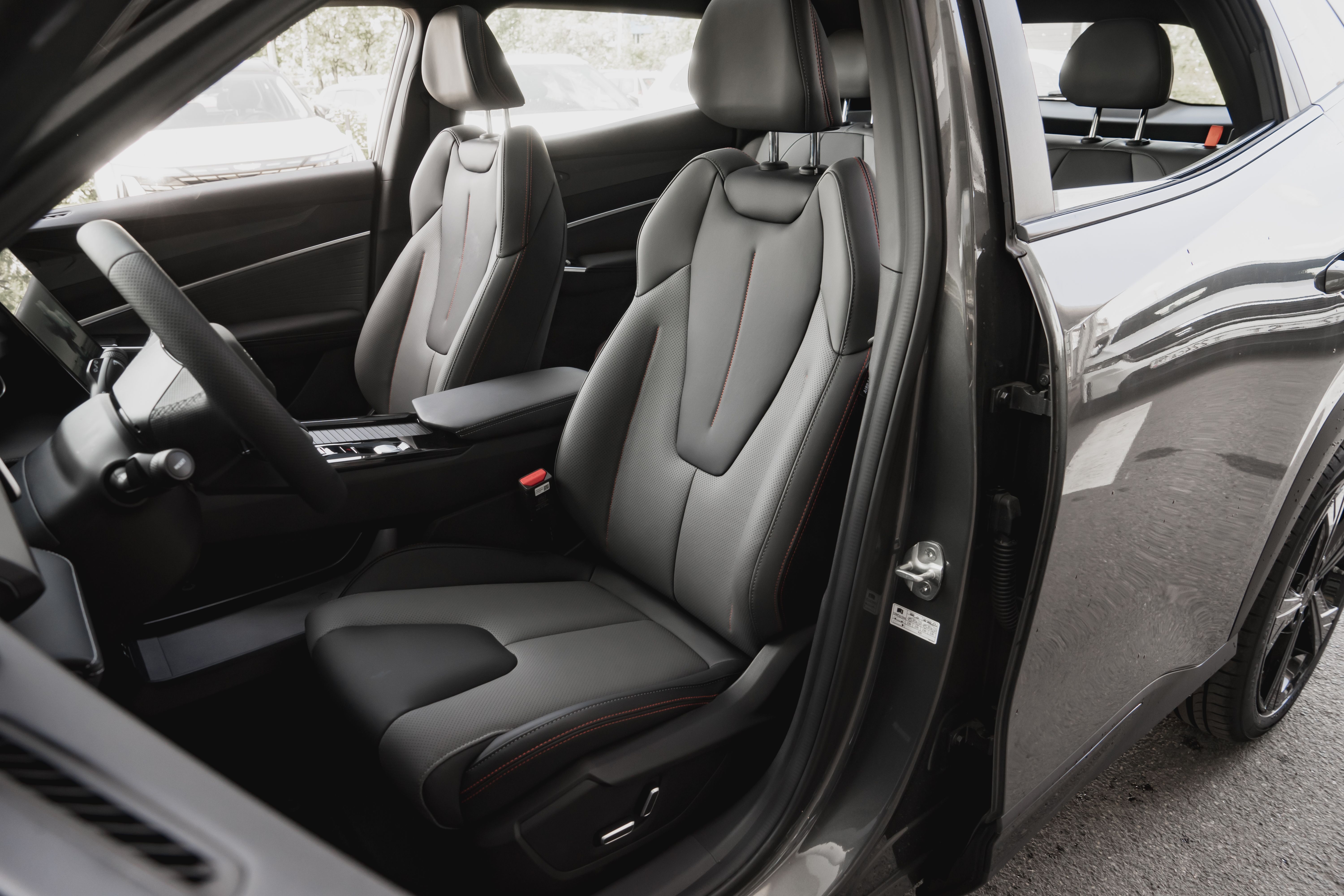 Geely Cityray Flagship Sport