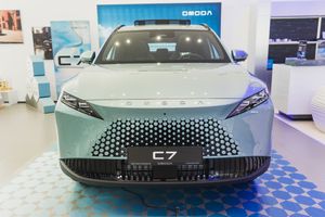Omoda C7 Supreme 1.6T DCT 4WD