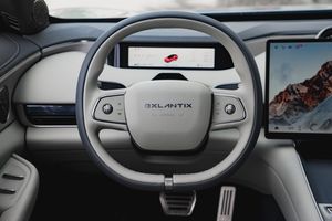 Exeed Exlantix ES 2024 года, 0 км - вид 16
