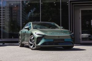 Exeed Exlantix ES 2024 года, 0 км - вид 3
