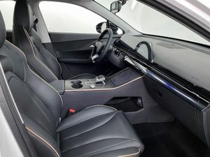 Omoda C5 Active