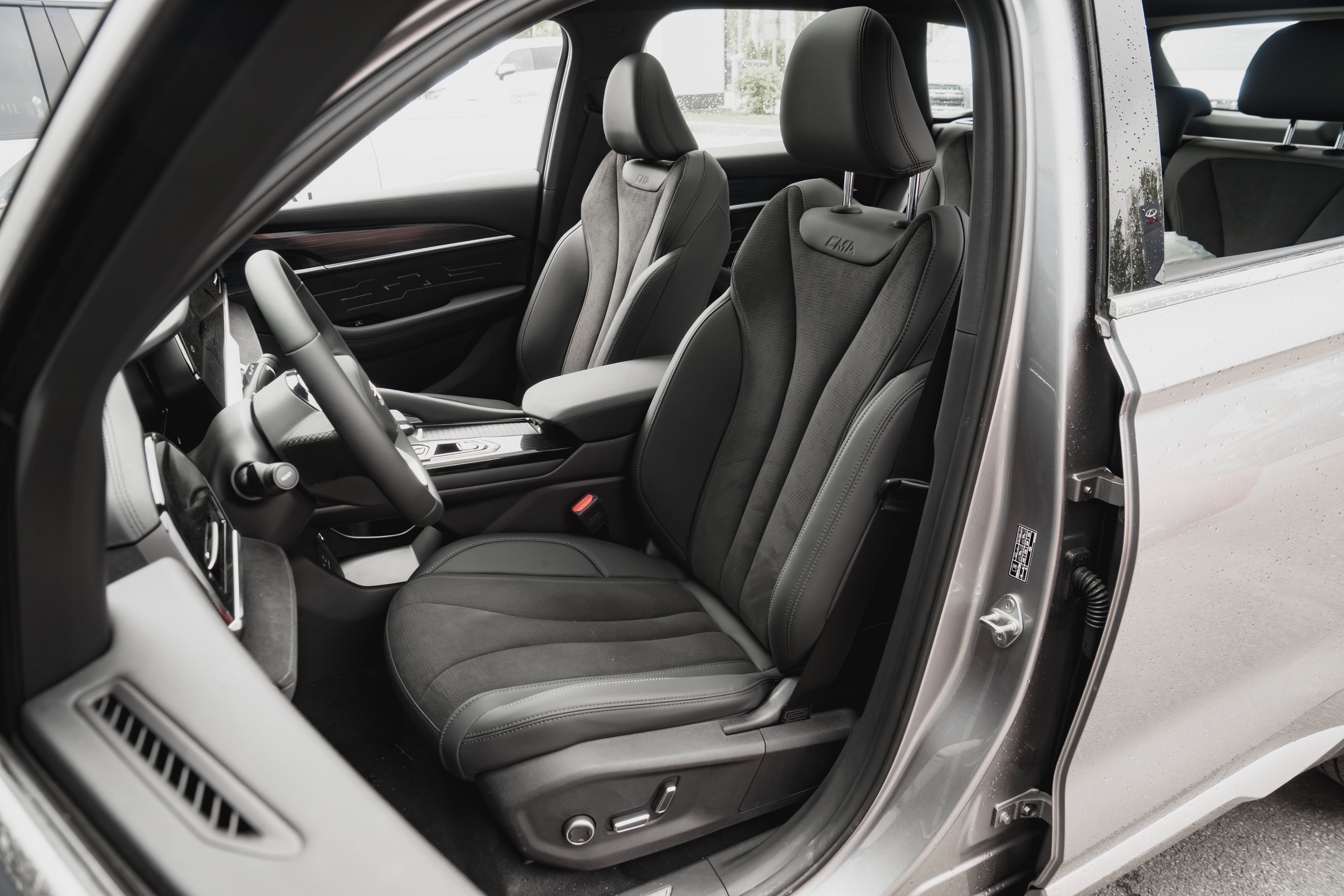 Geely MONJARO Luxury