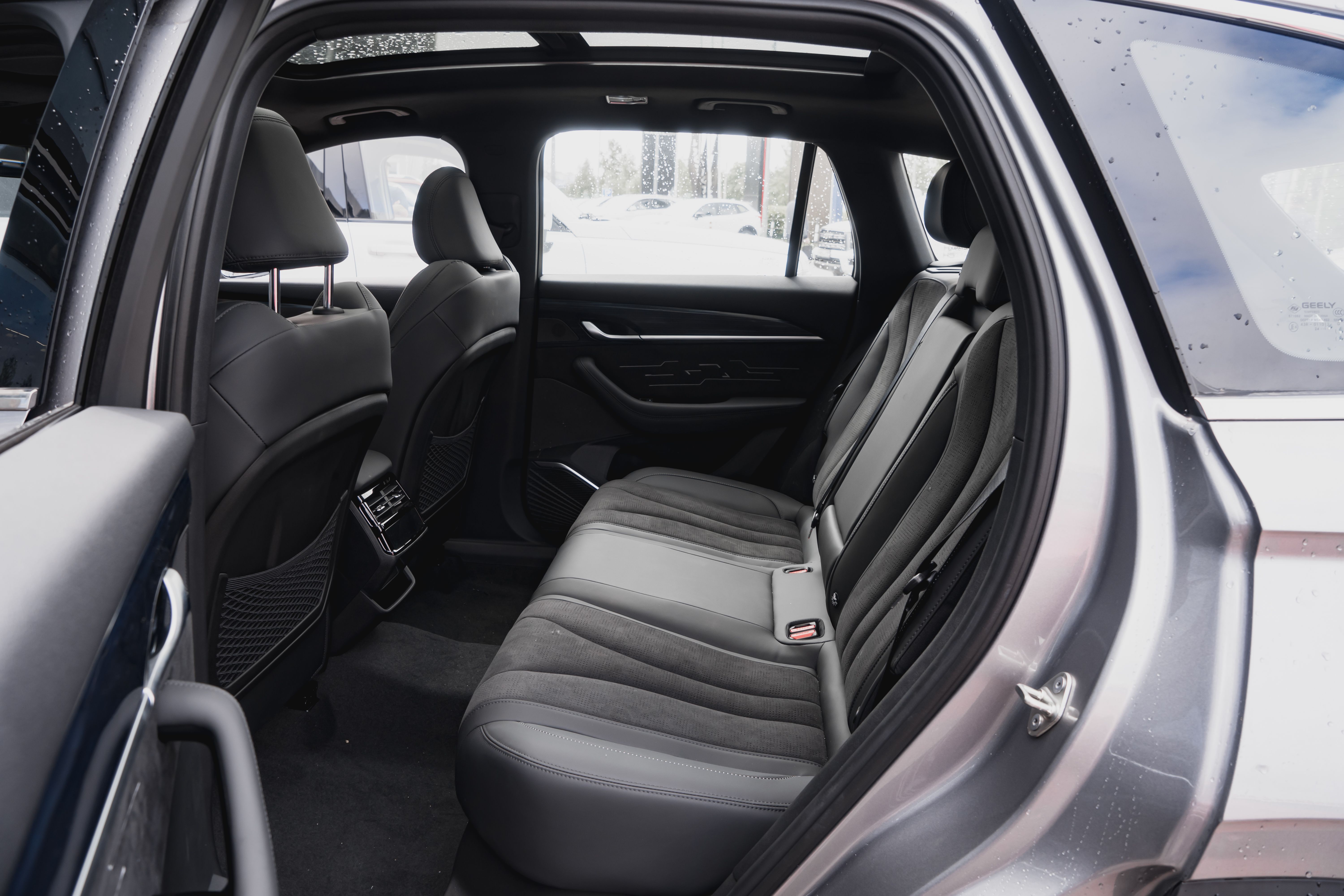 Geely MONJARO Luxury