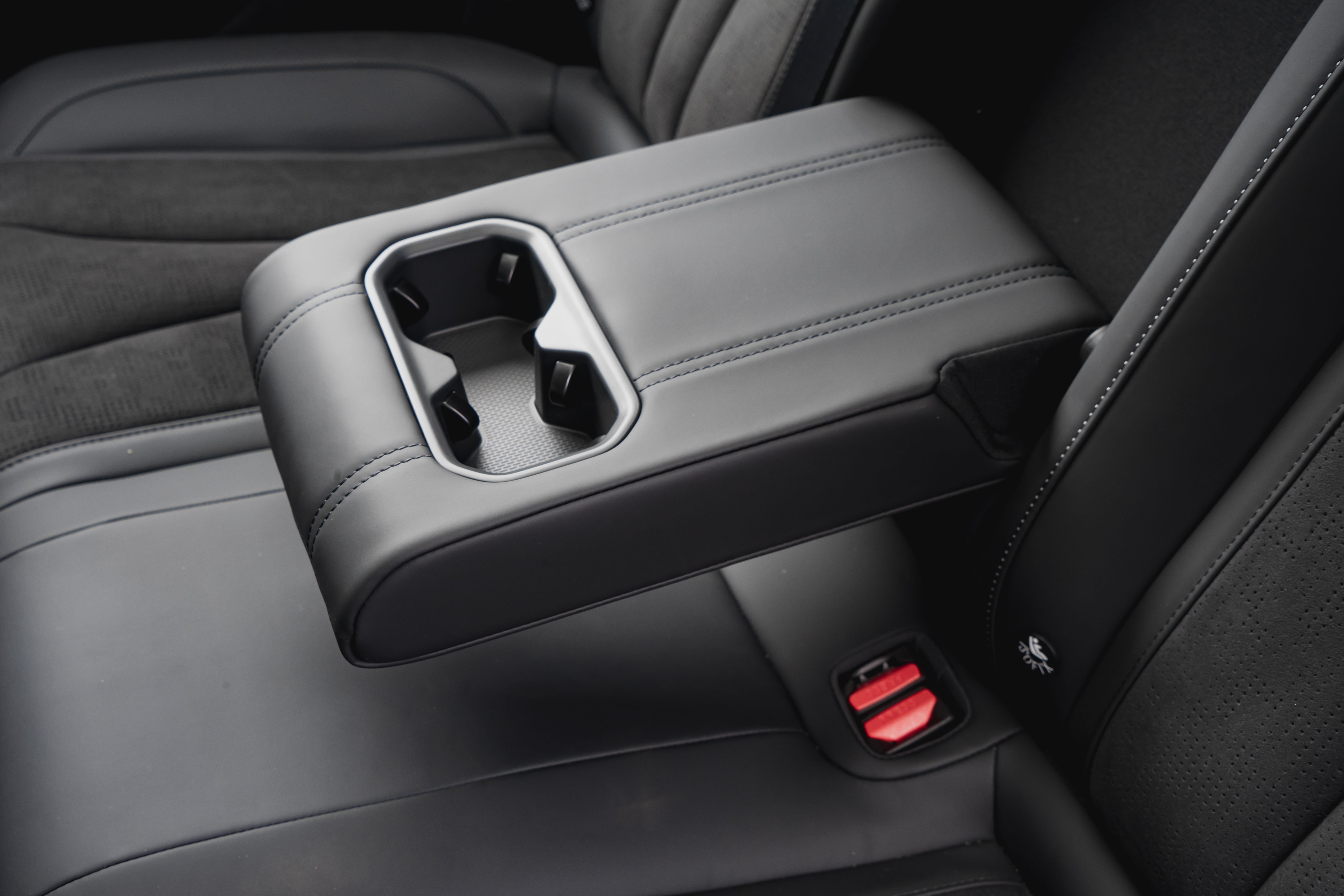 Geely MONJARO Luxury