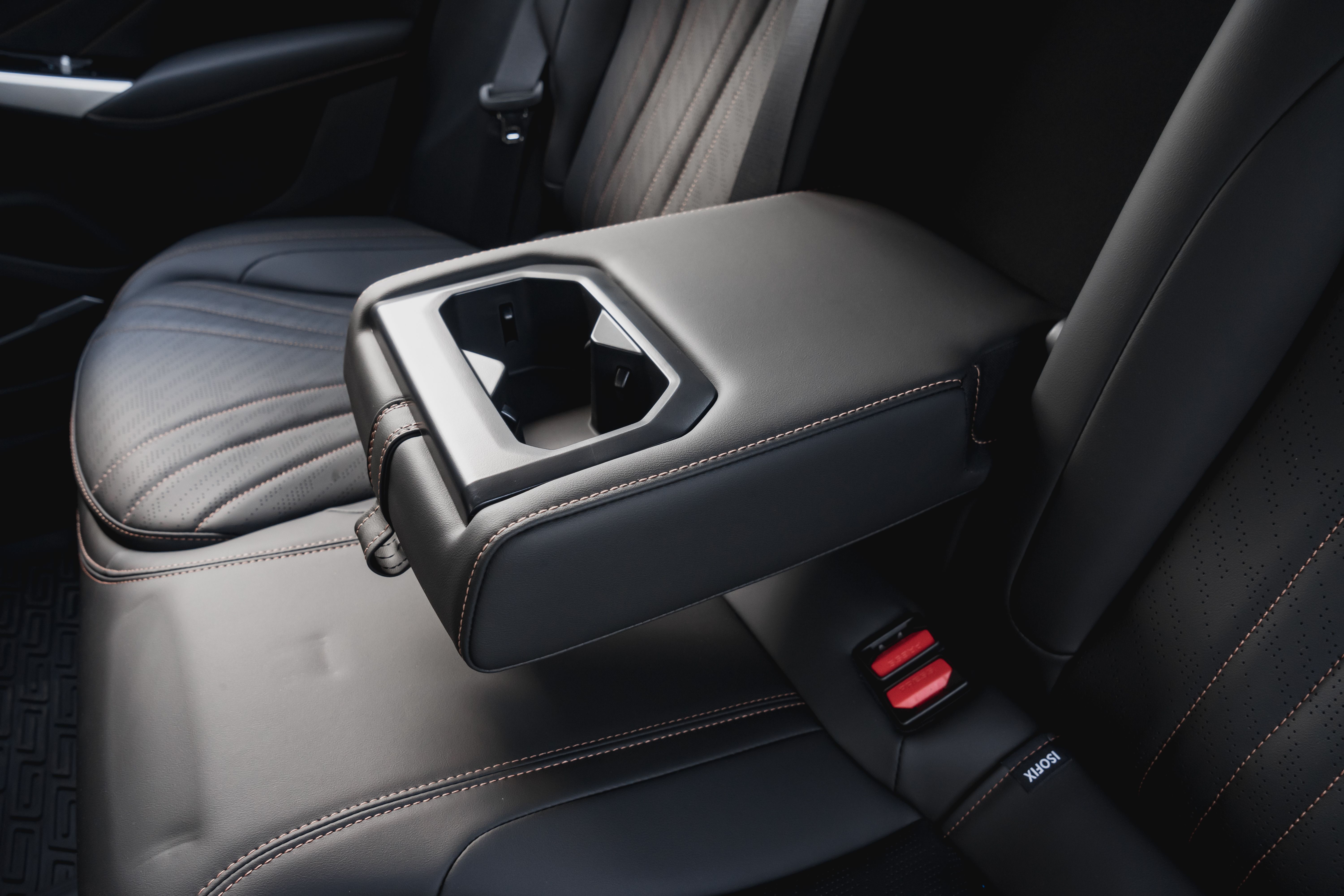 Geely Preface Flagship