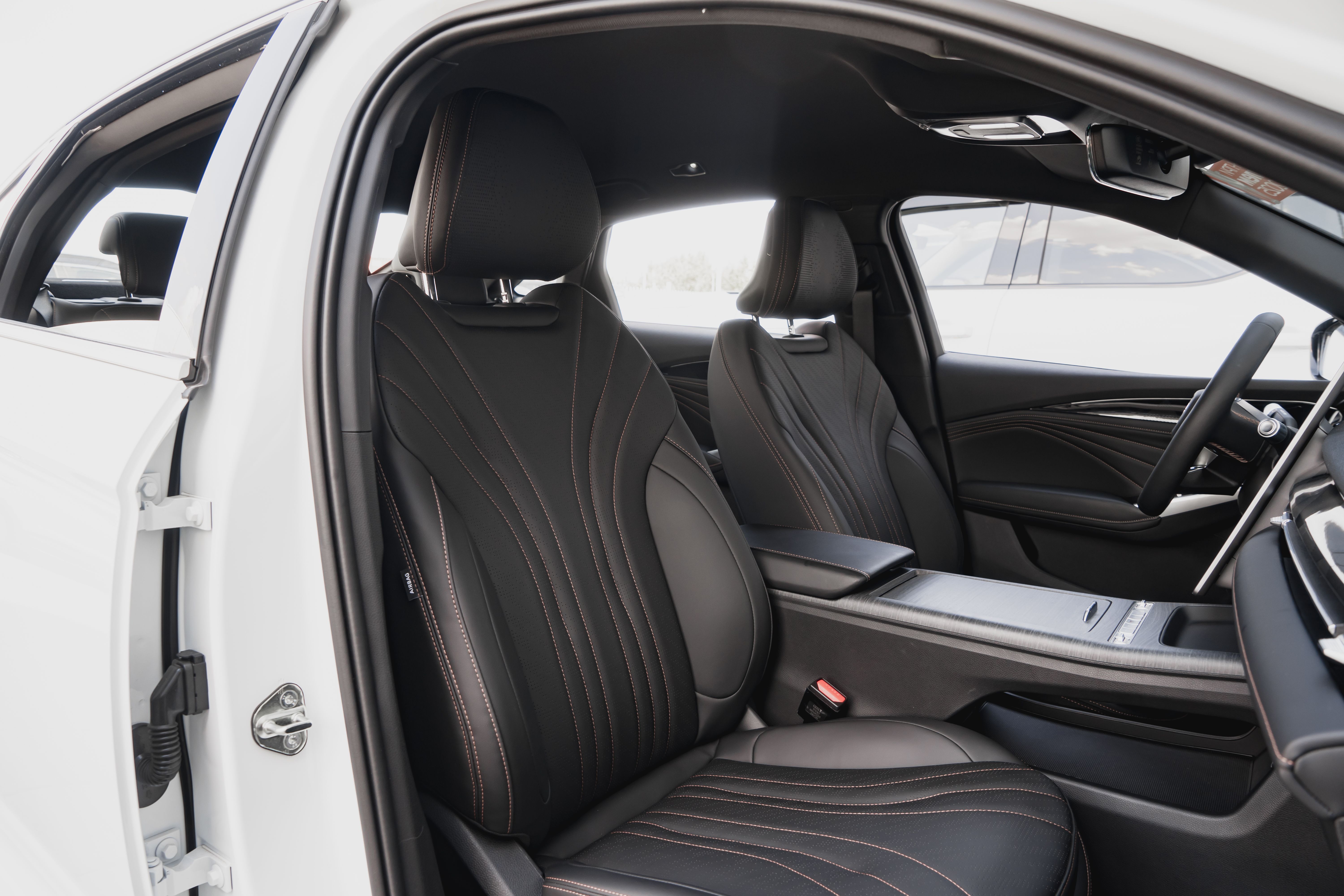 Geely Preface Flagship