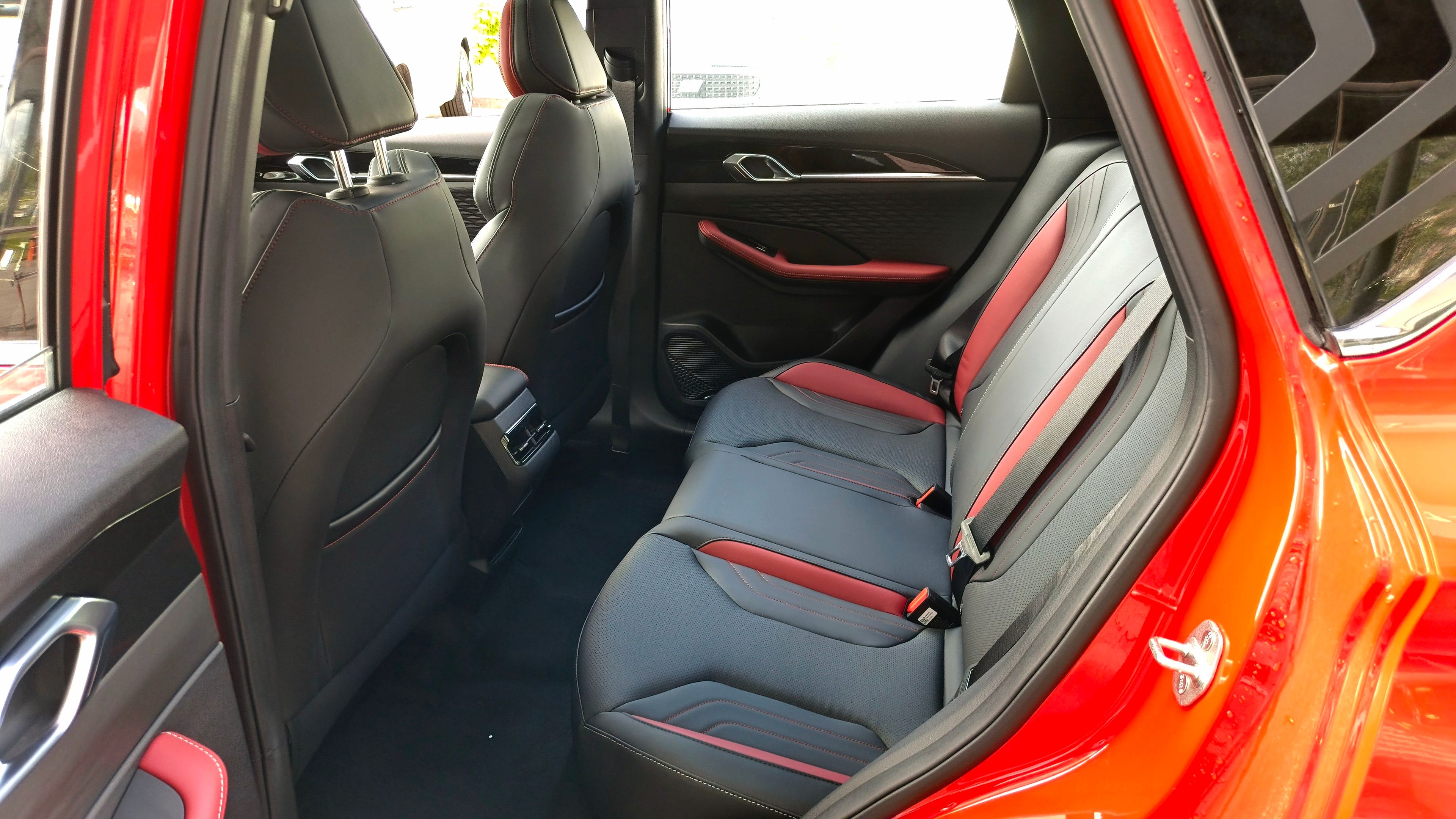 Geely Coolray I Restailing Luxury
