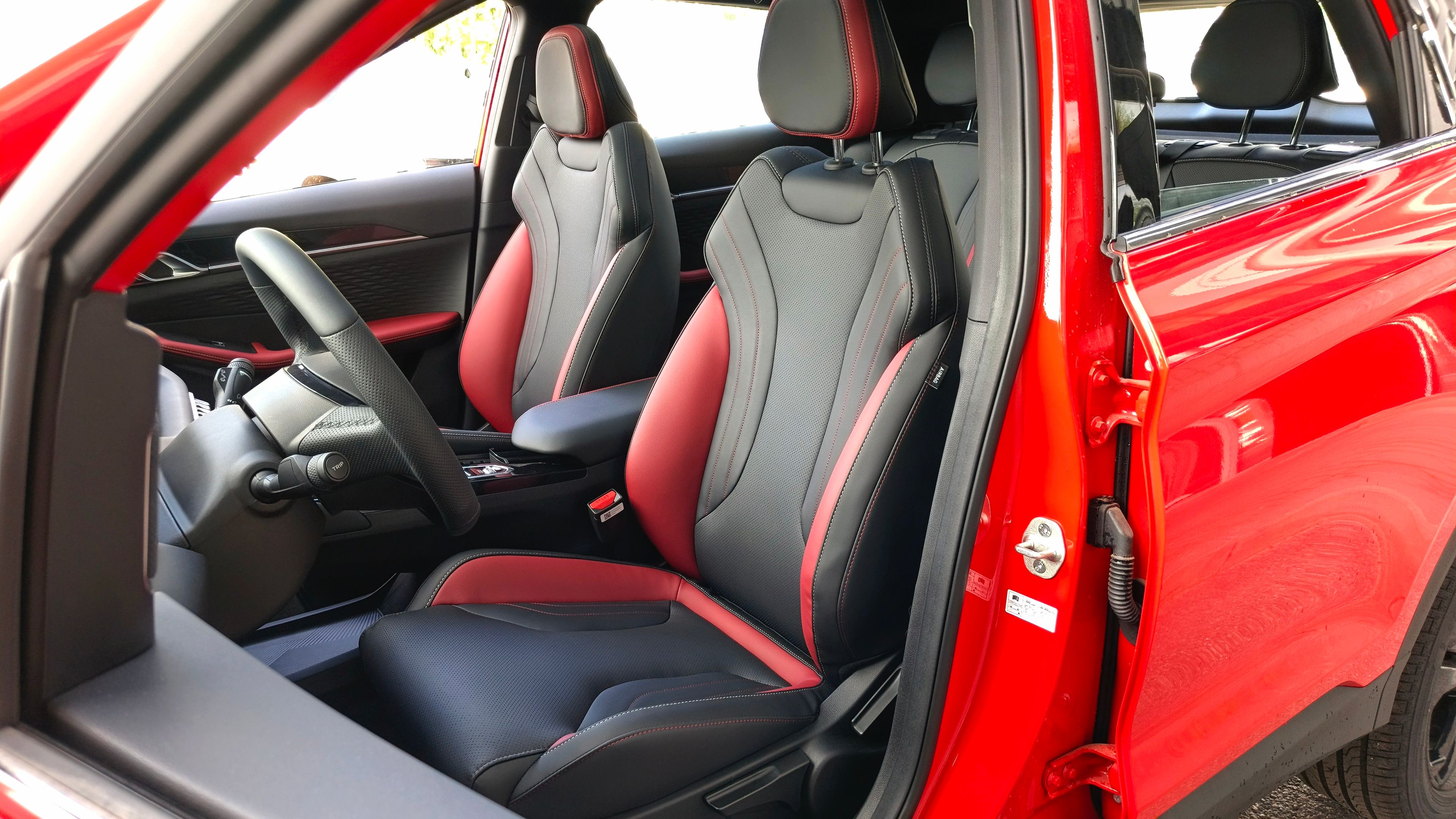 Geely Coolray I Restailing Luxury
