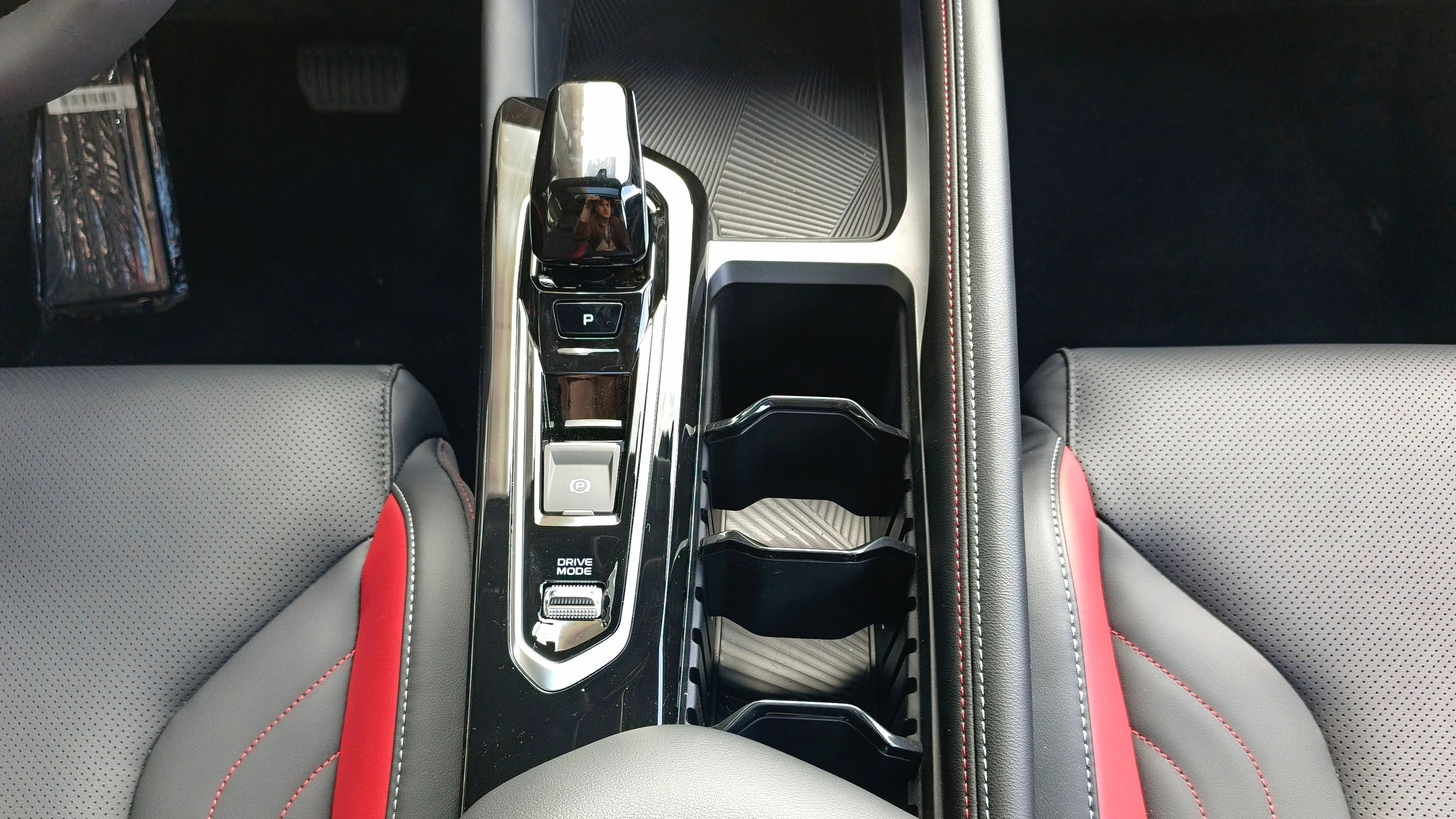 Geely Coolray I Restailing Luxury