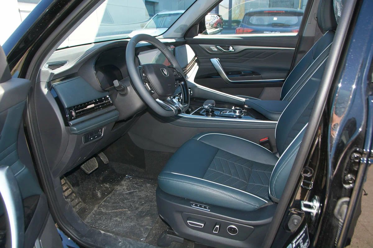 Changan CS95 I Рестайлинг 2 2023 года, 0 км - вид 9