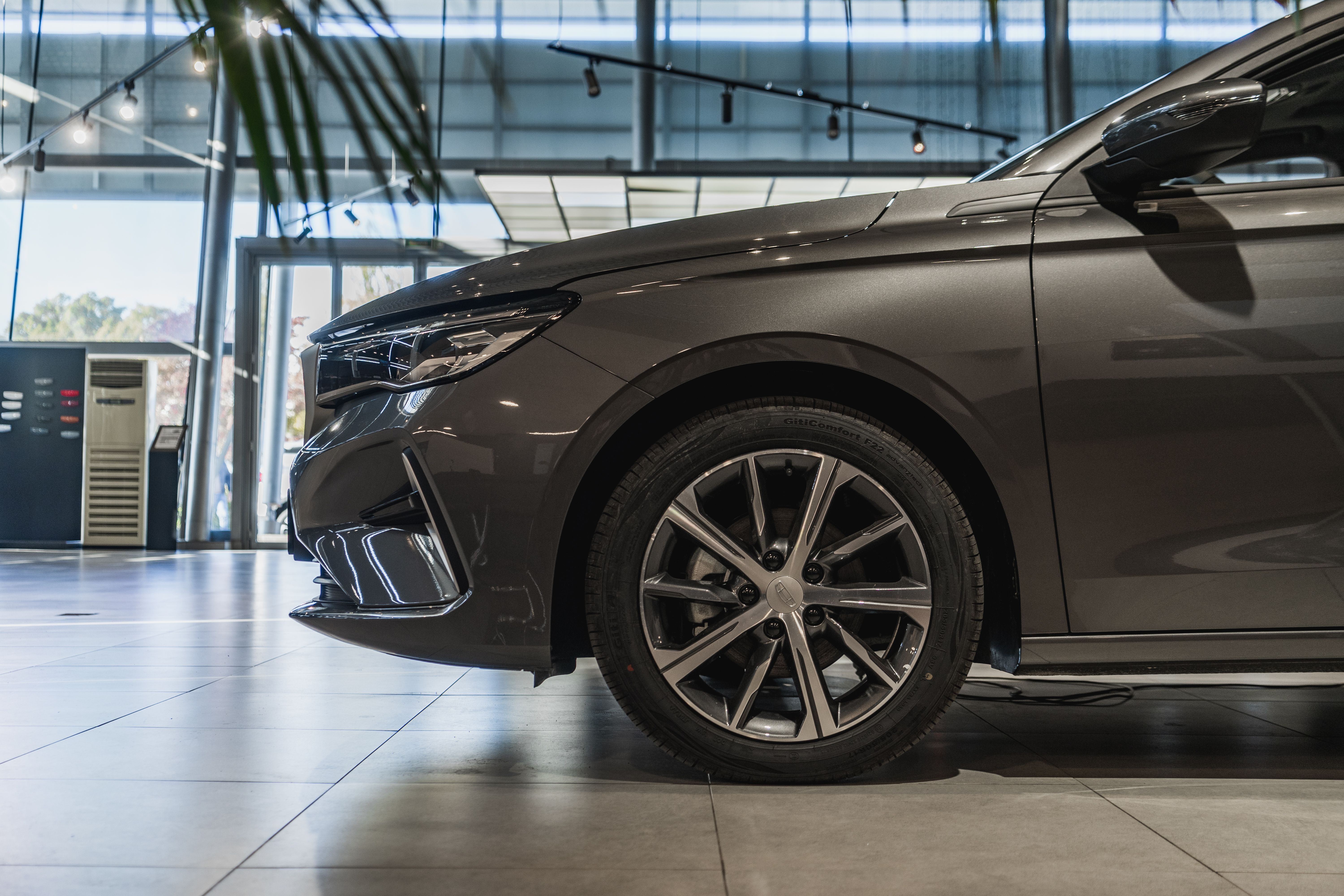 Geely EMGRAND Flagship