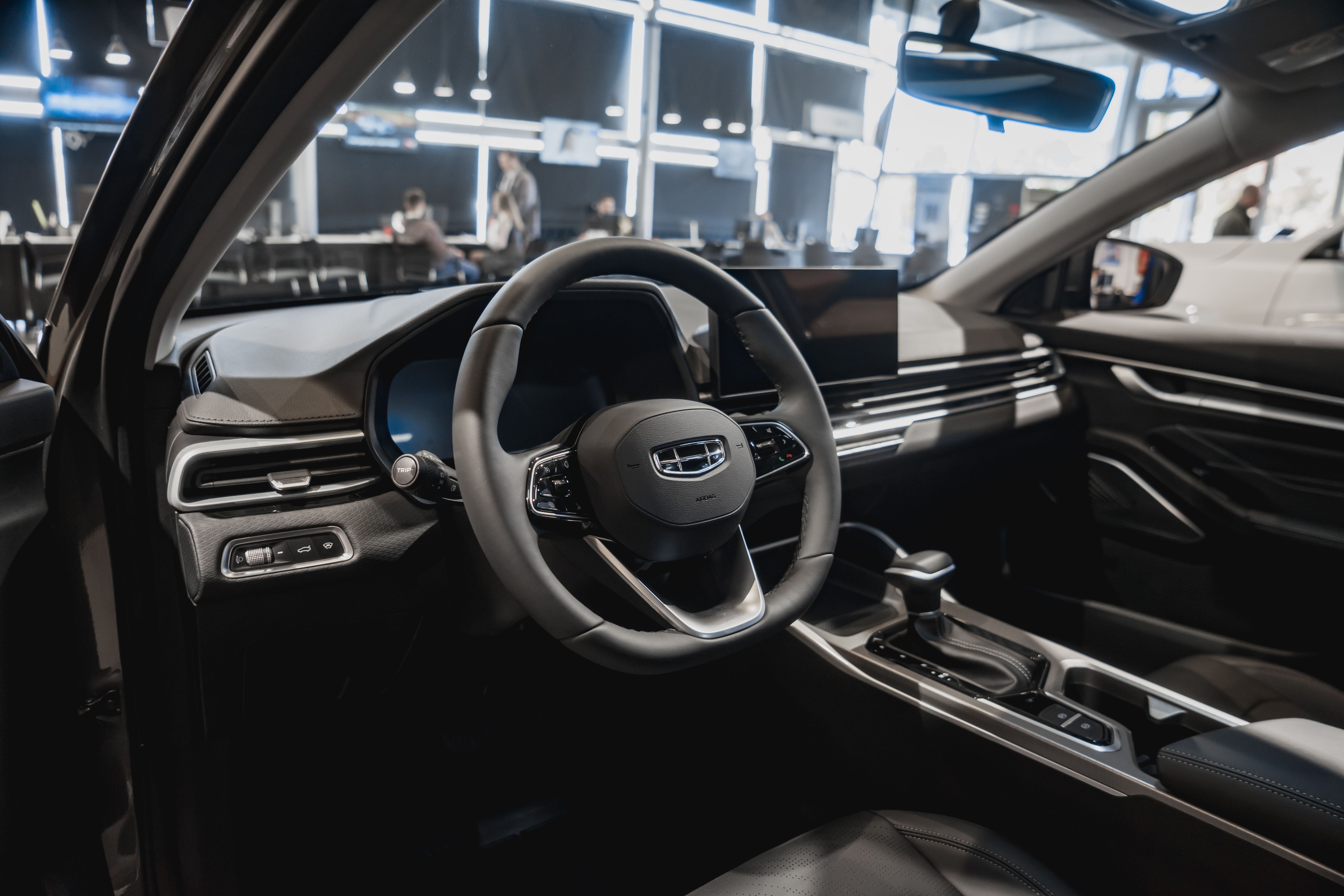 Geely EMGRAND Flagship