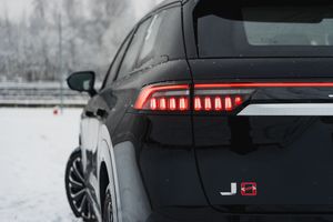 Jaecoo J8 Active - вид 10