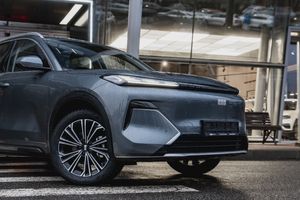 Geely EX5 EM-i 2025 года, 0 км - вид 4