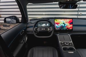 Geely EX5 EM-i 2025 года, 0 км - вид 19