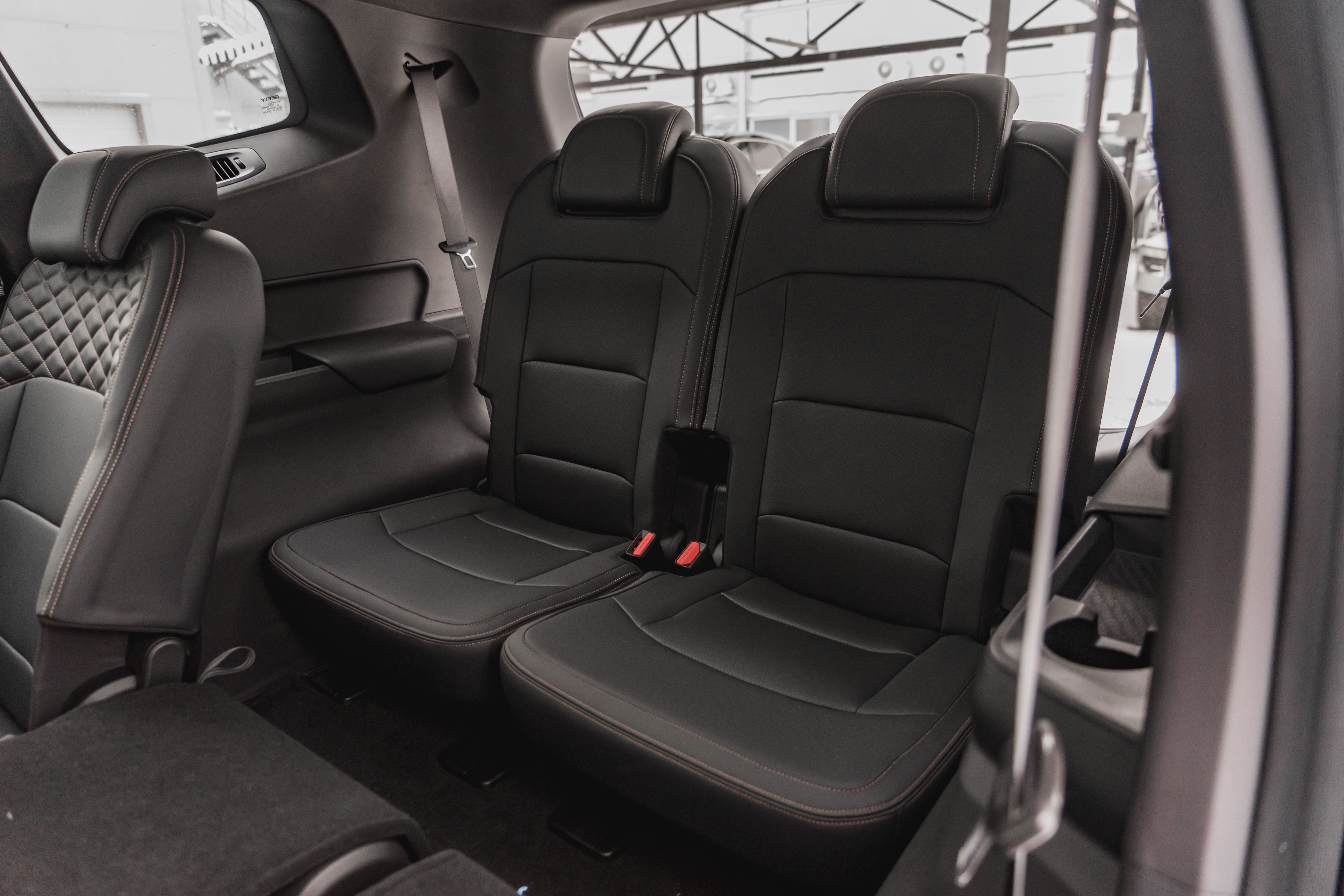 Geely OKAVANGO Flagship