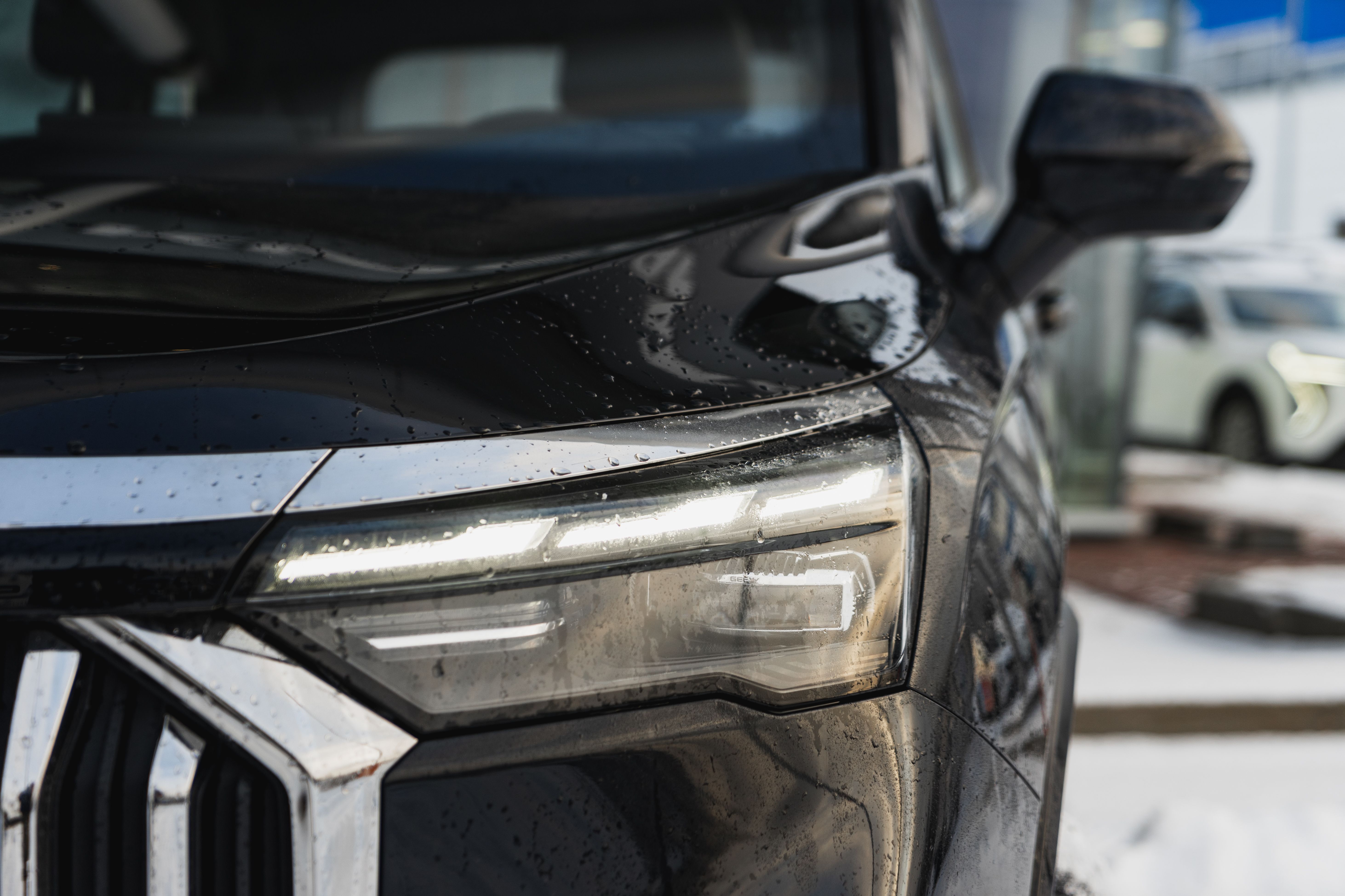 Geely OKAVANGO Flagship