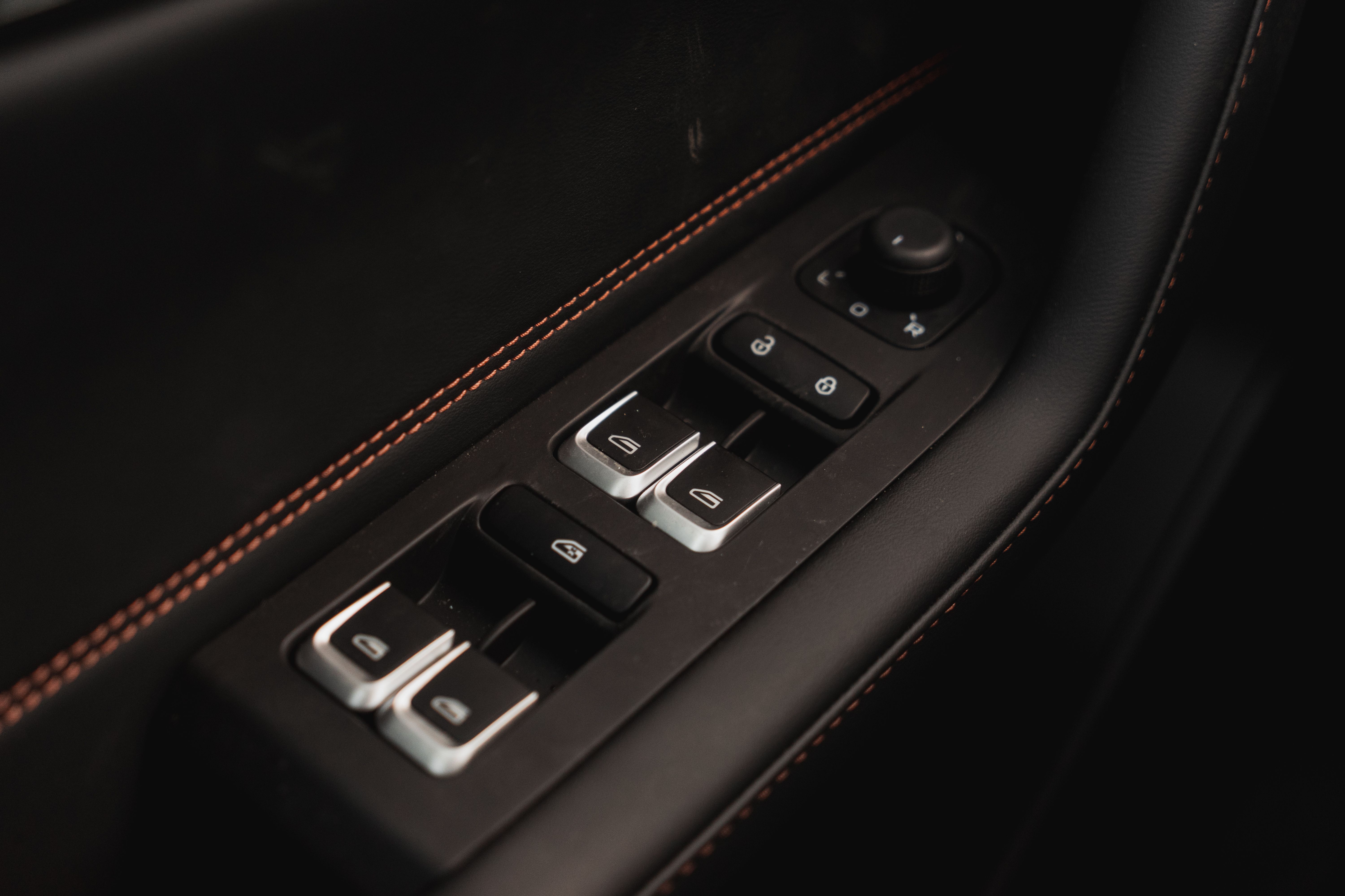 Geely OKAVANGO Flagship