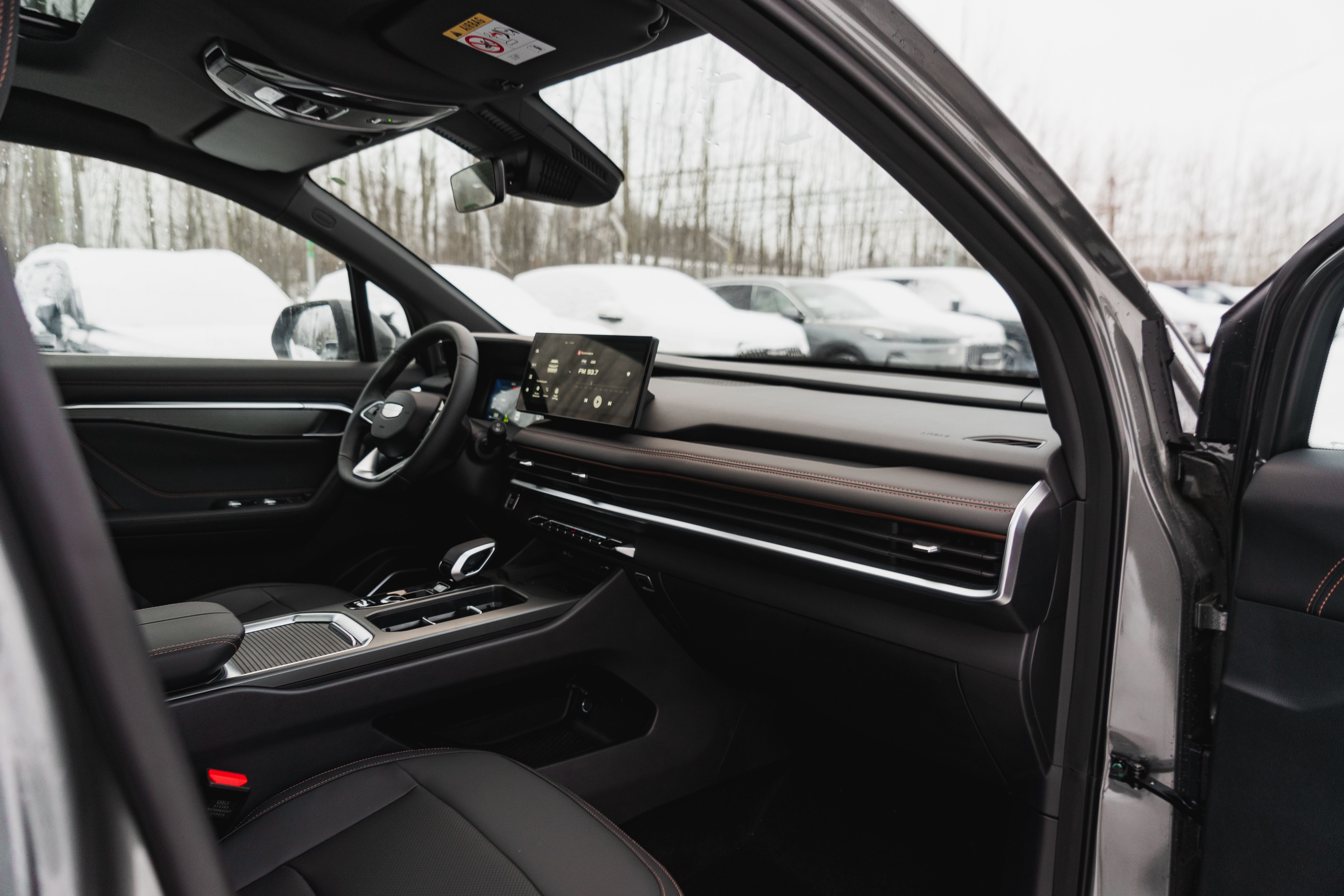 Geely OKAVANGO Flagship