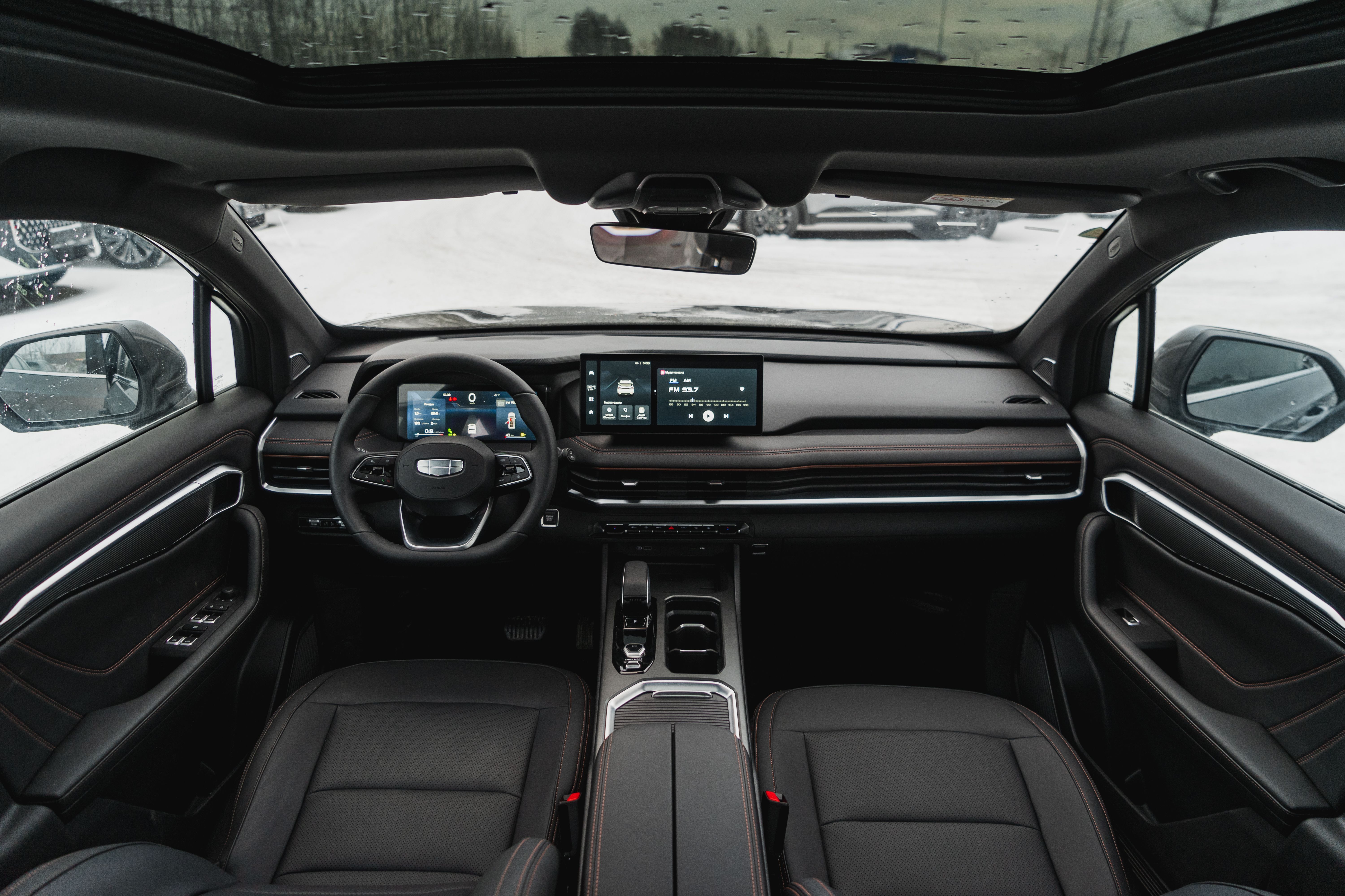 Geely OKAVANGO Flagship