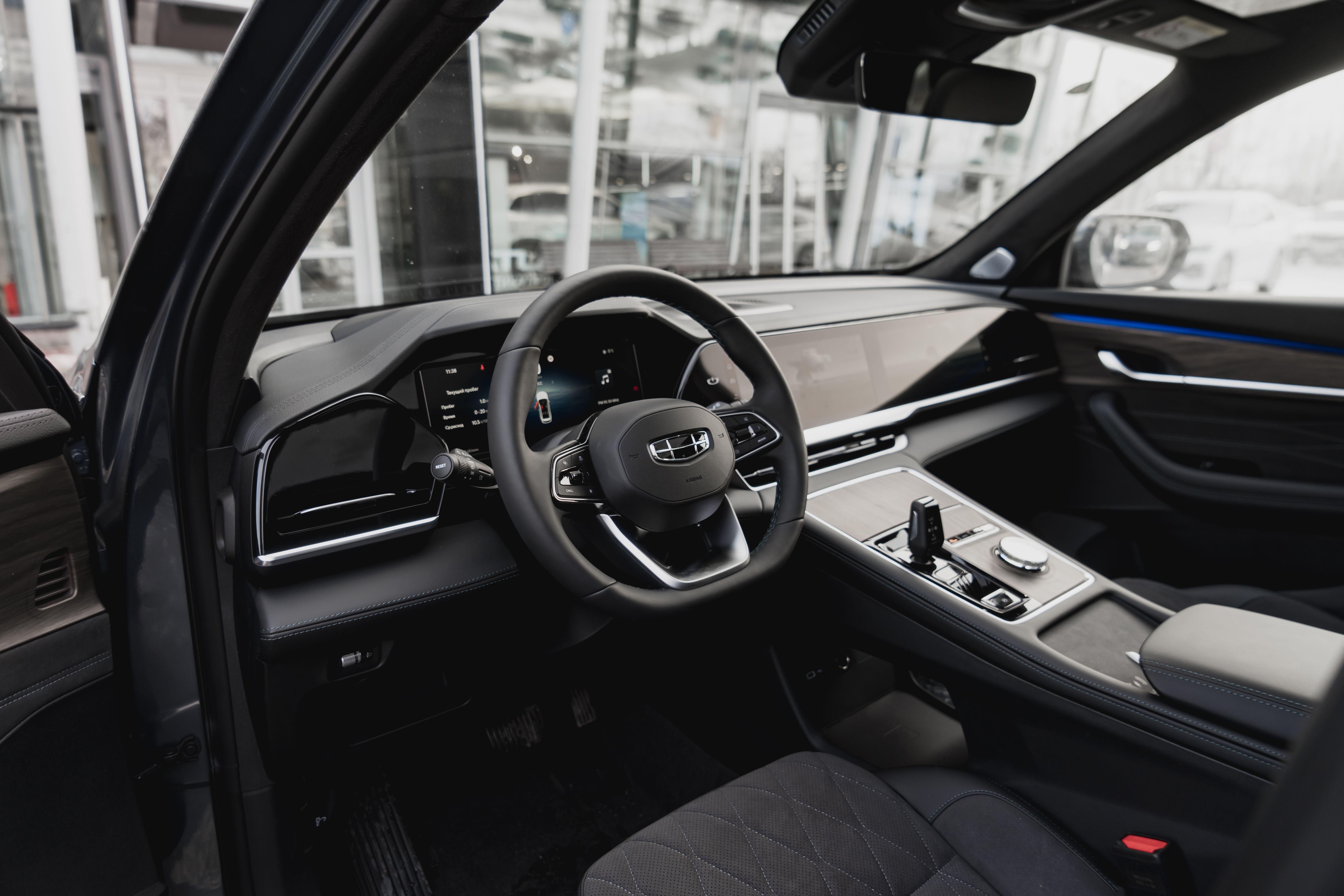 Geely MONJARO Flagship SE 2.0T 8AT 4WD