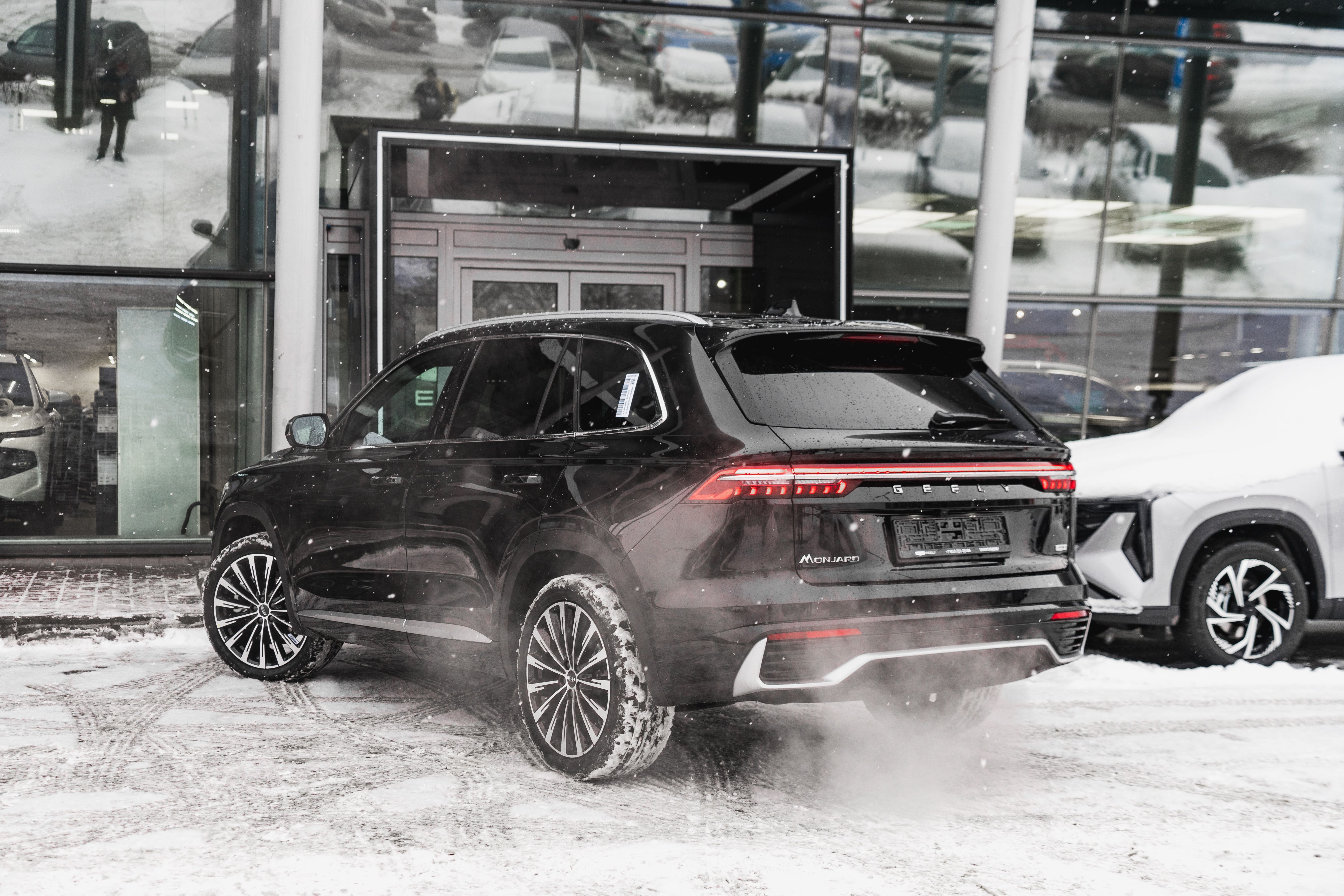 Geely MONJARO Flagship SE 2.0T 8AT 4WD