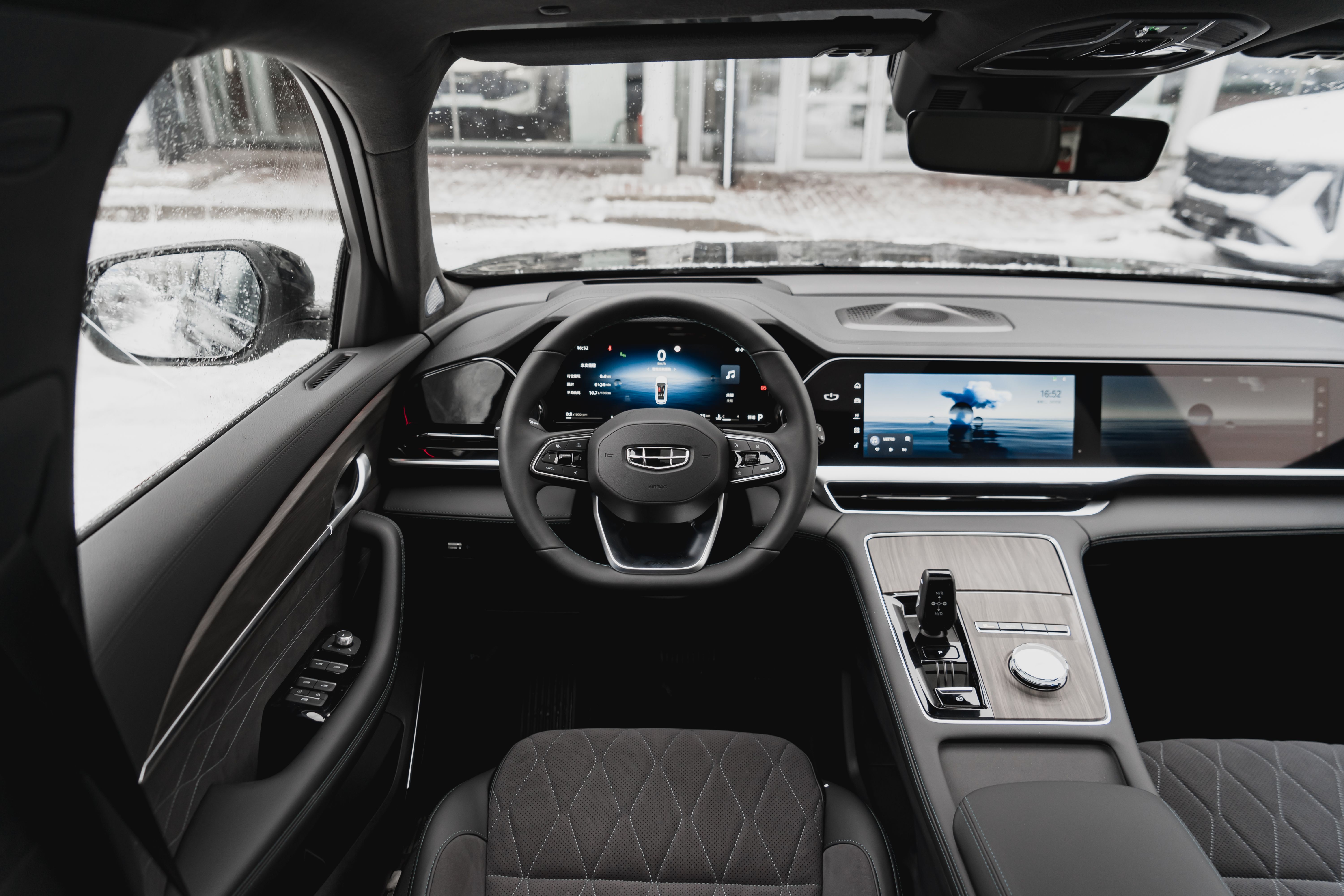 Geely MONJARO Flagship SE 2.0T 8AT 4WD