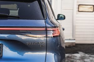Geely EX5 EM-i 2025 года, 0 км - вид 10