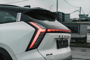 Geely ATLAS 2023 года, 0 км - вид 16