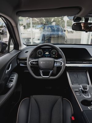 Omoda C5 1.6T DCT Active 4WD FL