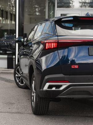 Omoda C5 1.6T DCT Active 4WD FL