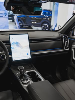 Jaecoo J7 1.6t Робот. Престиж 150 Нп - вид 9