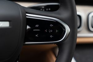 Jaecoo J8 2.0T робот. Престиж черн. салон 4ПП - вид 13